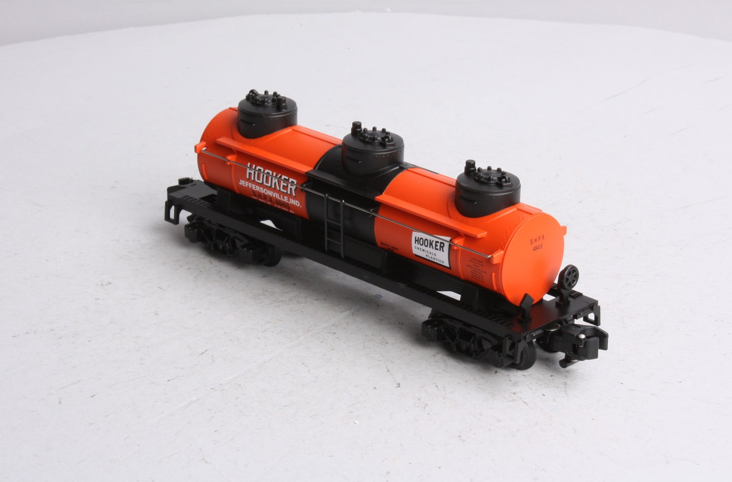 American Flyer 6-48415 S Gauge Hooker Three Dome Tank Car