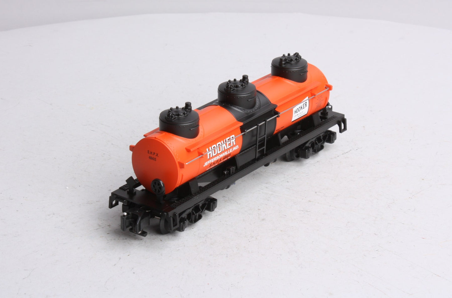 American Flyer 6-48415 S Gauge Hooker Three Dome Tank Car