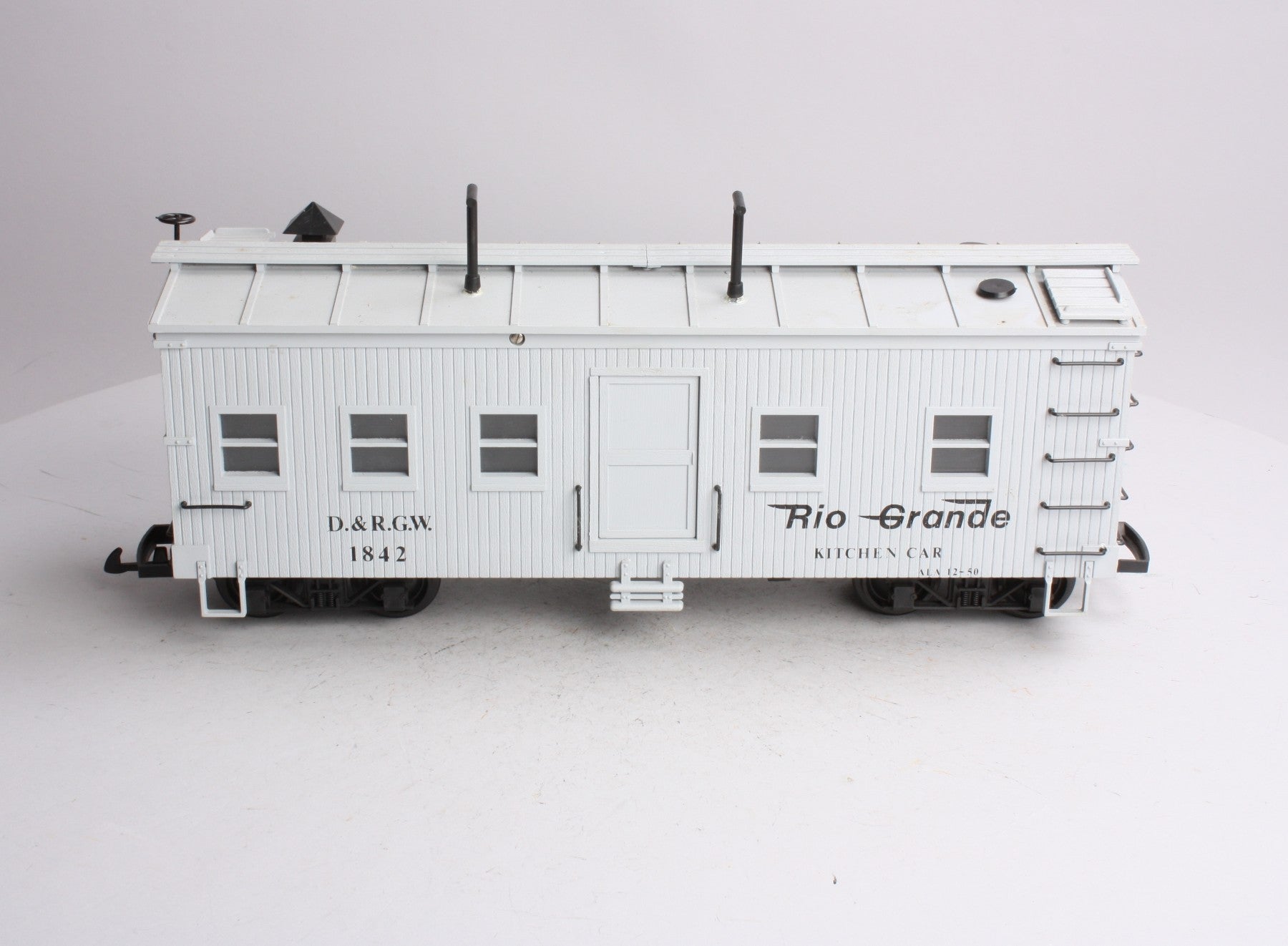 USA Trains R1842 G Denver & Rio Grande Western Kitchen Car #1842