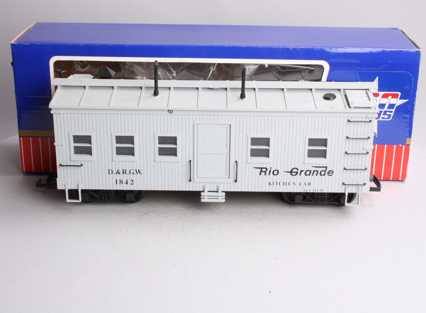 USA Trains R1842 G Denver & Rio Grande Western Kitchen Car #1842