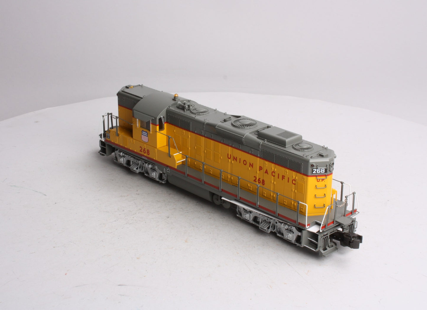 Lionel 6-34744 Union Pacific Non-Powered Scale GP9 Diesel Locomotive #268