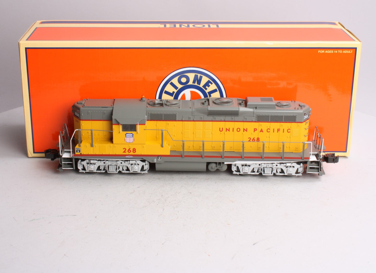 Lionel 6-34744 Union Pacific Non-Powered Scale GP9 Diesel Locomotive #268