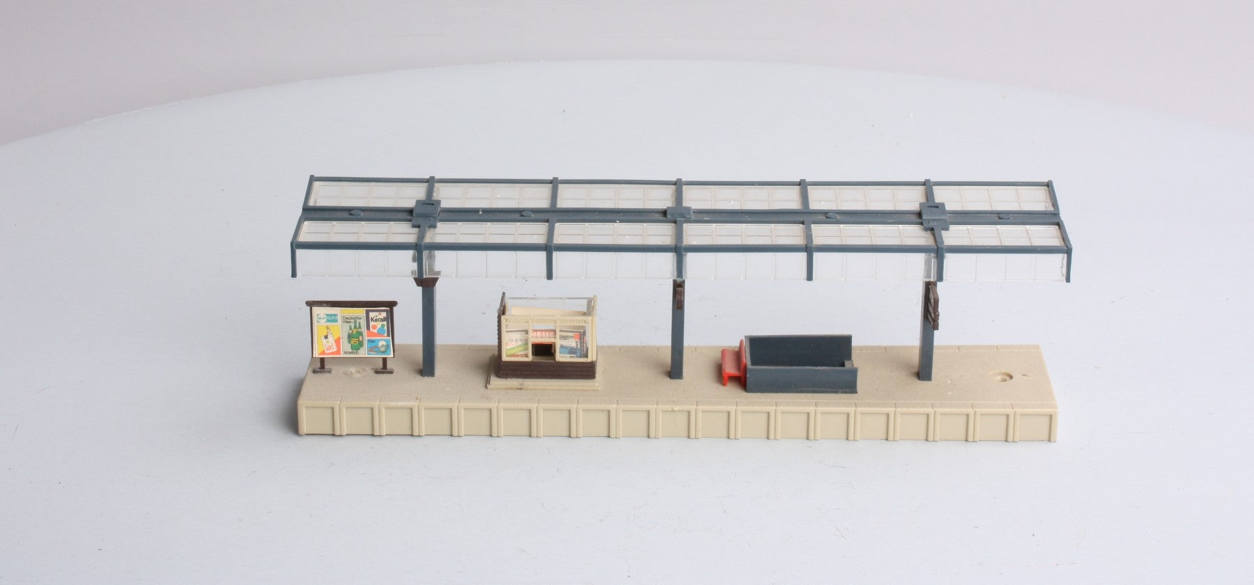 Vollmer 3532 Passenger Station Platform 9.75