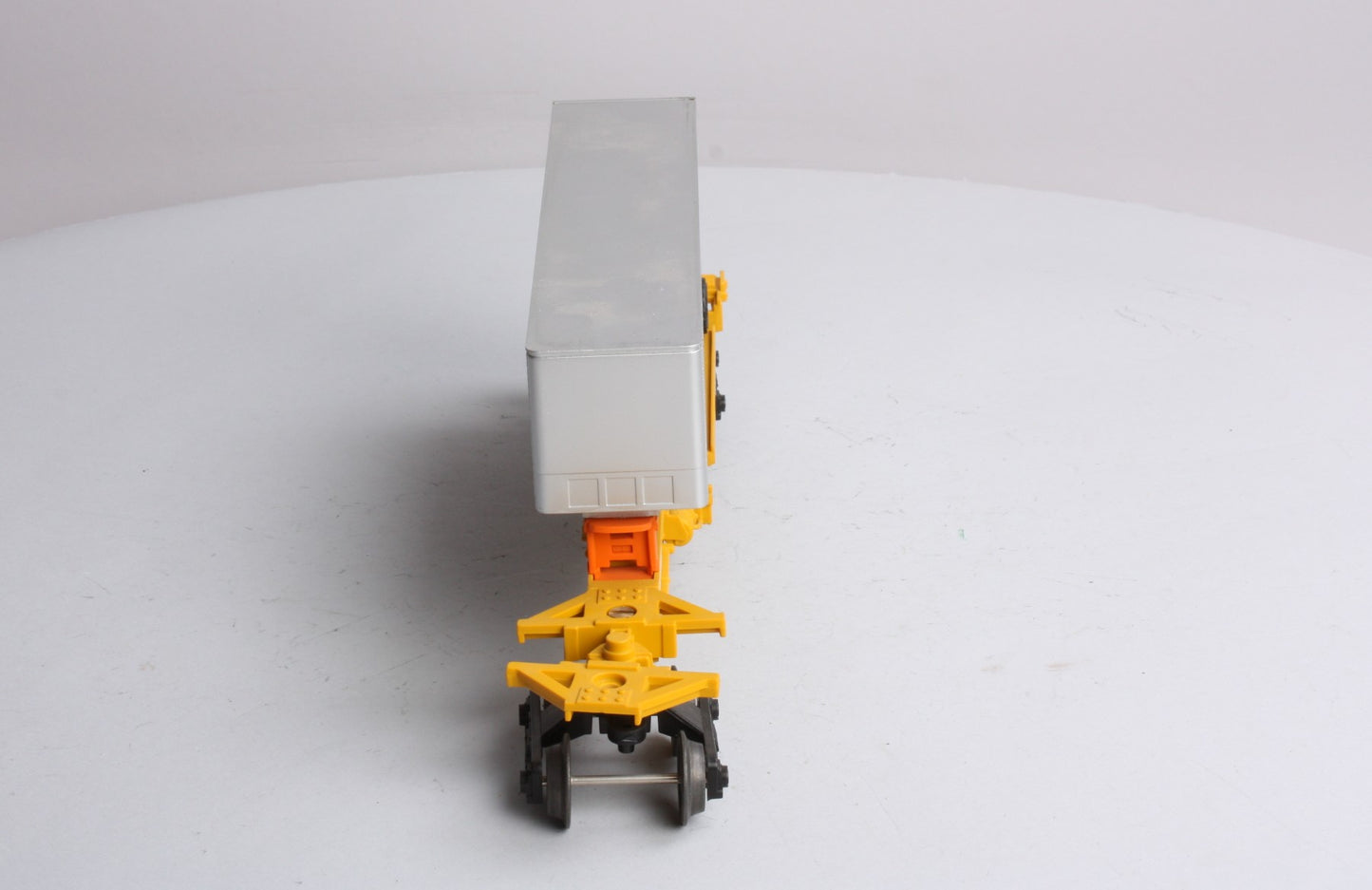 Lionel 6-16322 O TTUX Sealand Flatcar w/ Sealand Trailer