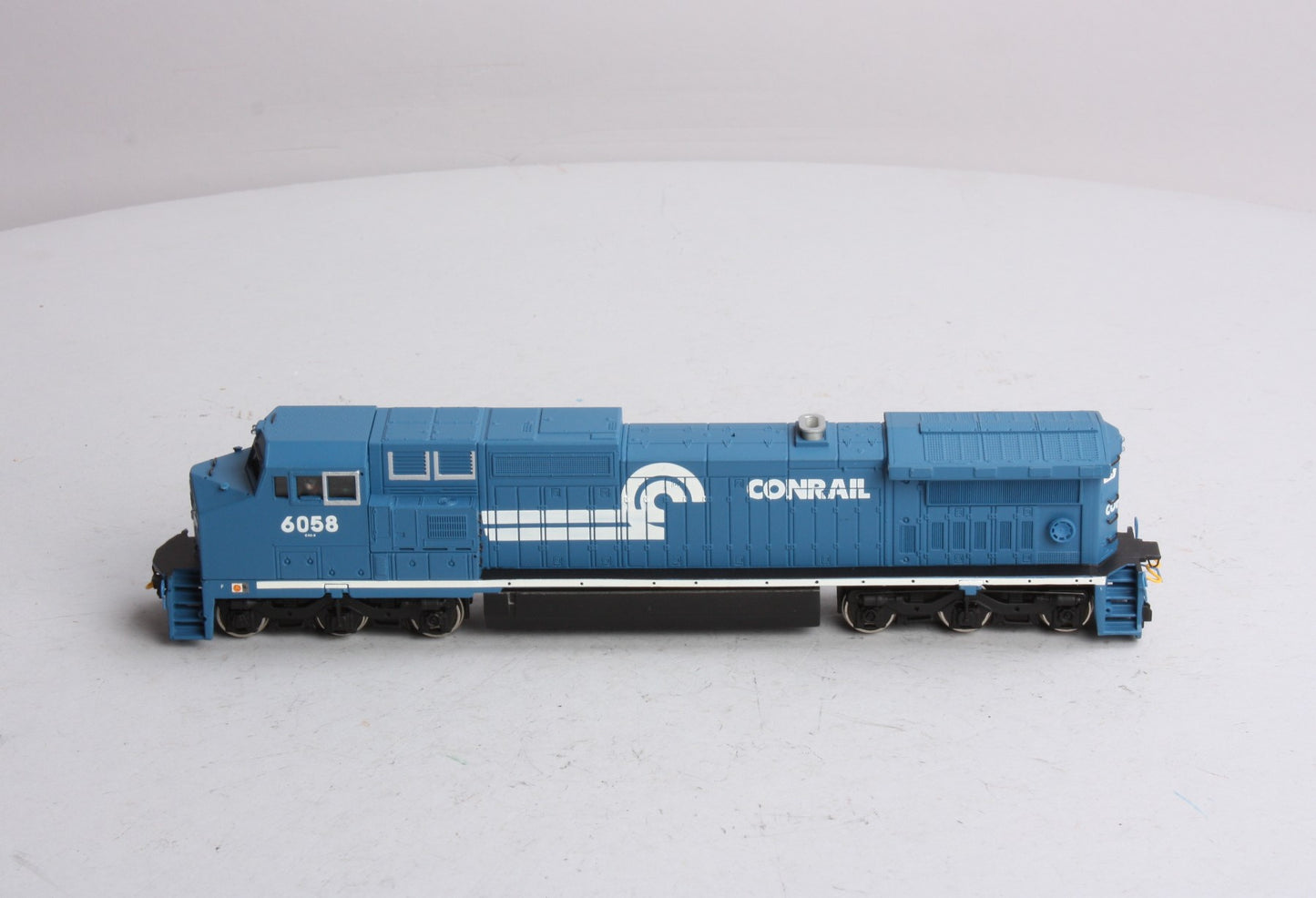 Bachmann 86008 HO Conrail GE Dash 8-40CW Wide Cab Diesel Locomotive #6058