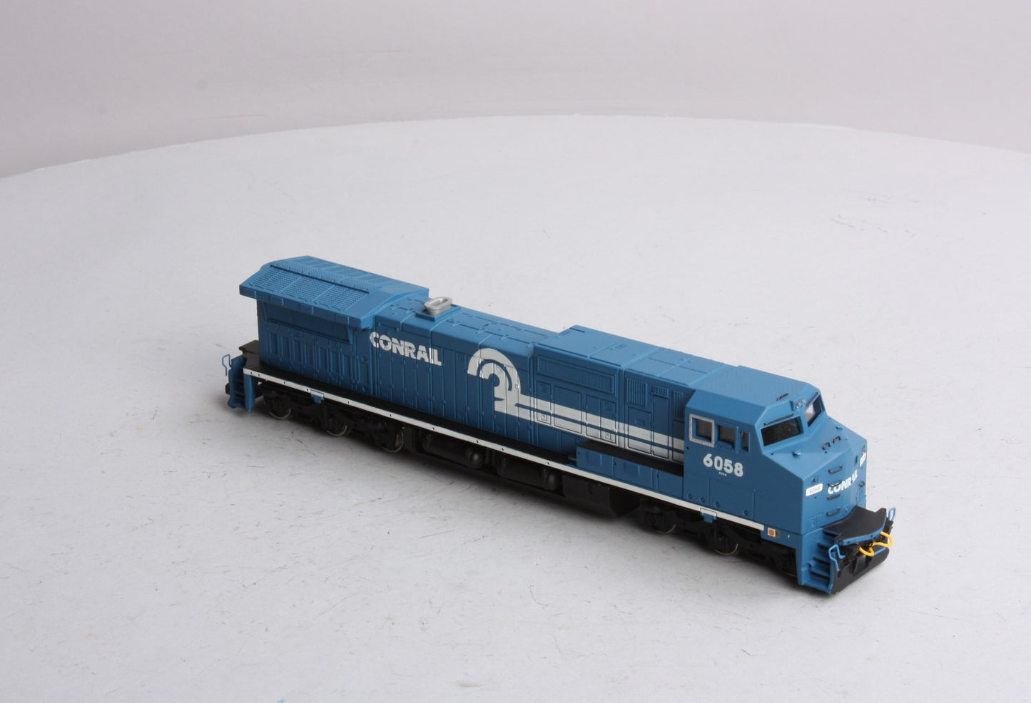 Bachmann 86008 HO Conrail GE Dash 8-40CW Wide Cab Diesel Locomotive #6058