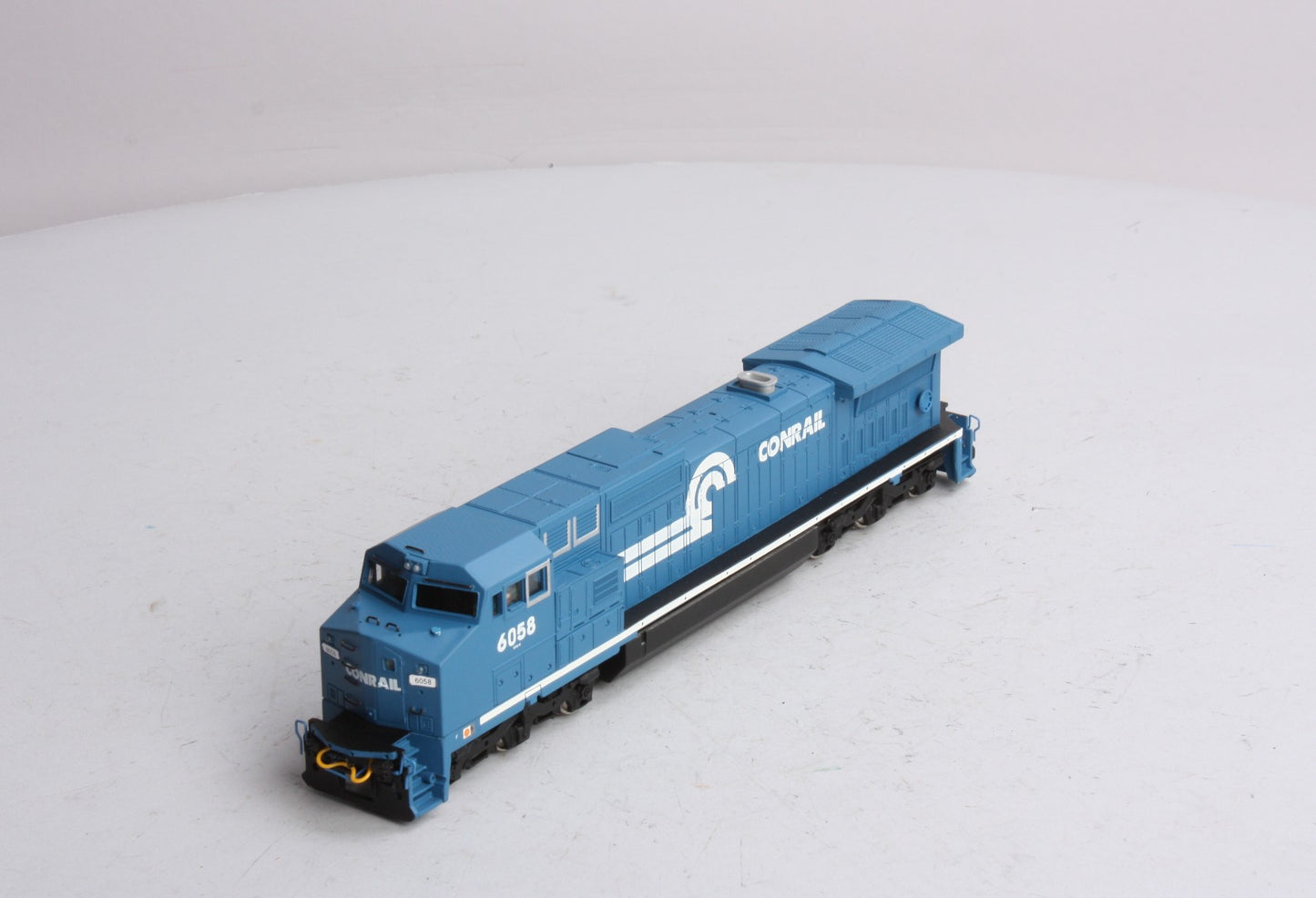 Bachmann 86008 HO Conrail GE Dash 8-40CW Wide Cab Diesel Locomotive #6058