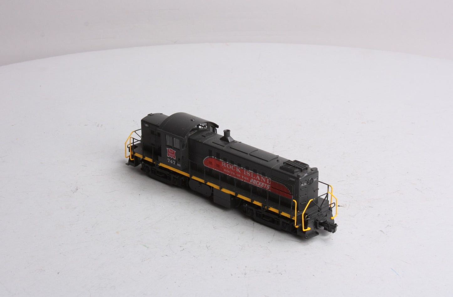 Atlas 8102 HO Rock Island RS-1 Powered Diesel Locomotive
