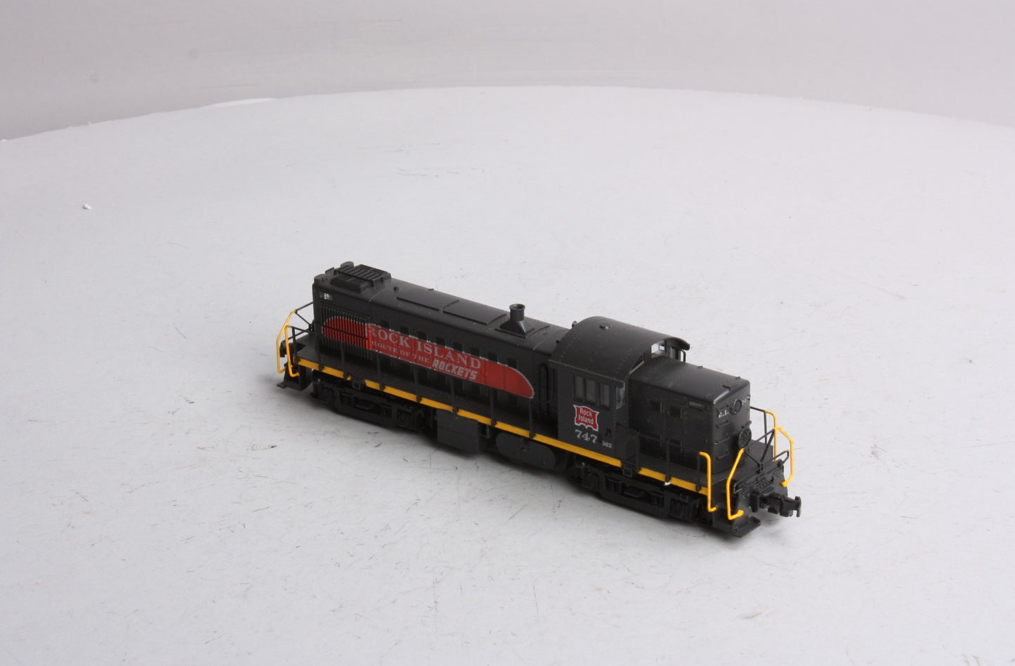 Atlas 8102 HO Rock Island RS-1 Powered Diesel Locomotive