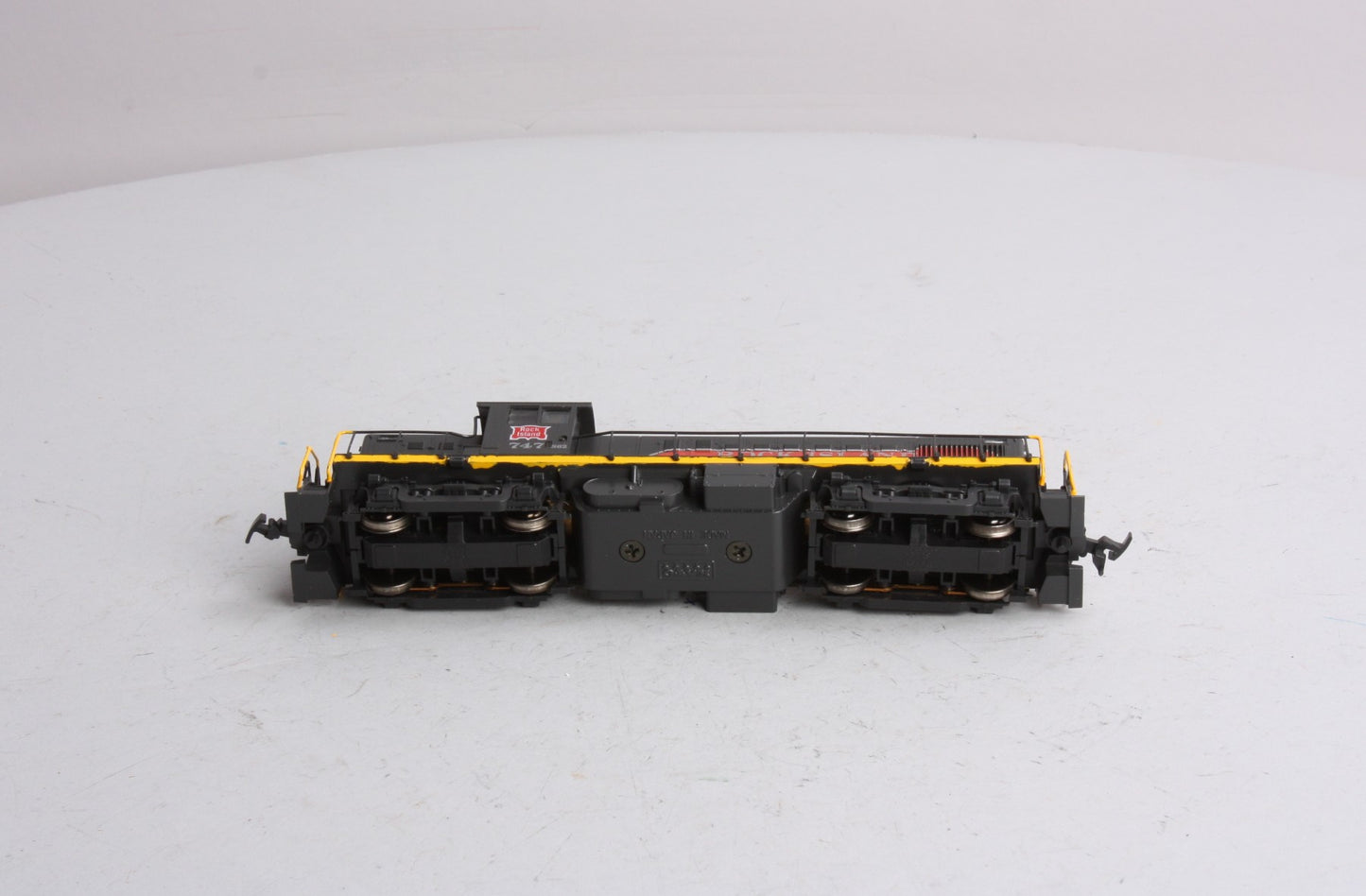 Atlas 8102 HO Rock Island RS-1 Powered Diesel Locomotive