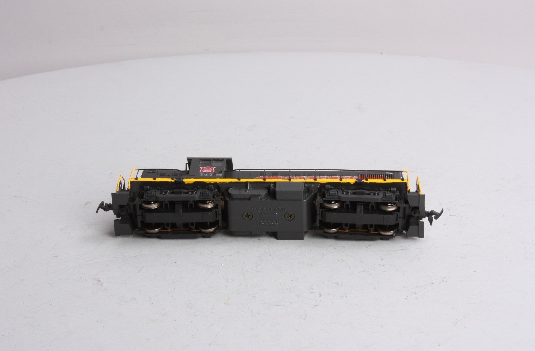 Atlas 8102 HO Rock Island RS-1 Powered Diesel Locomotive