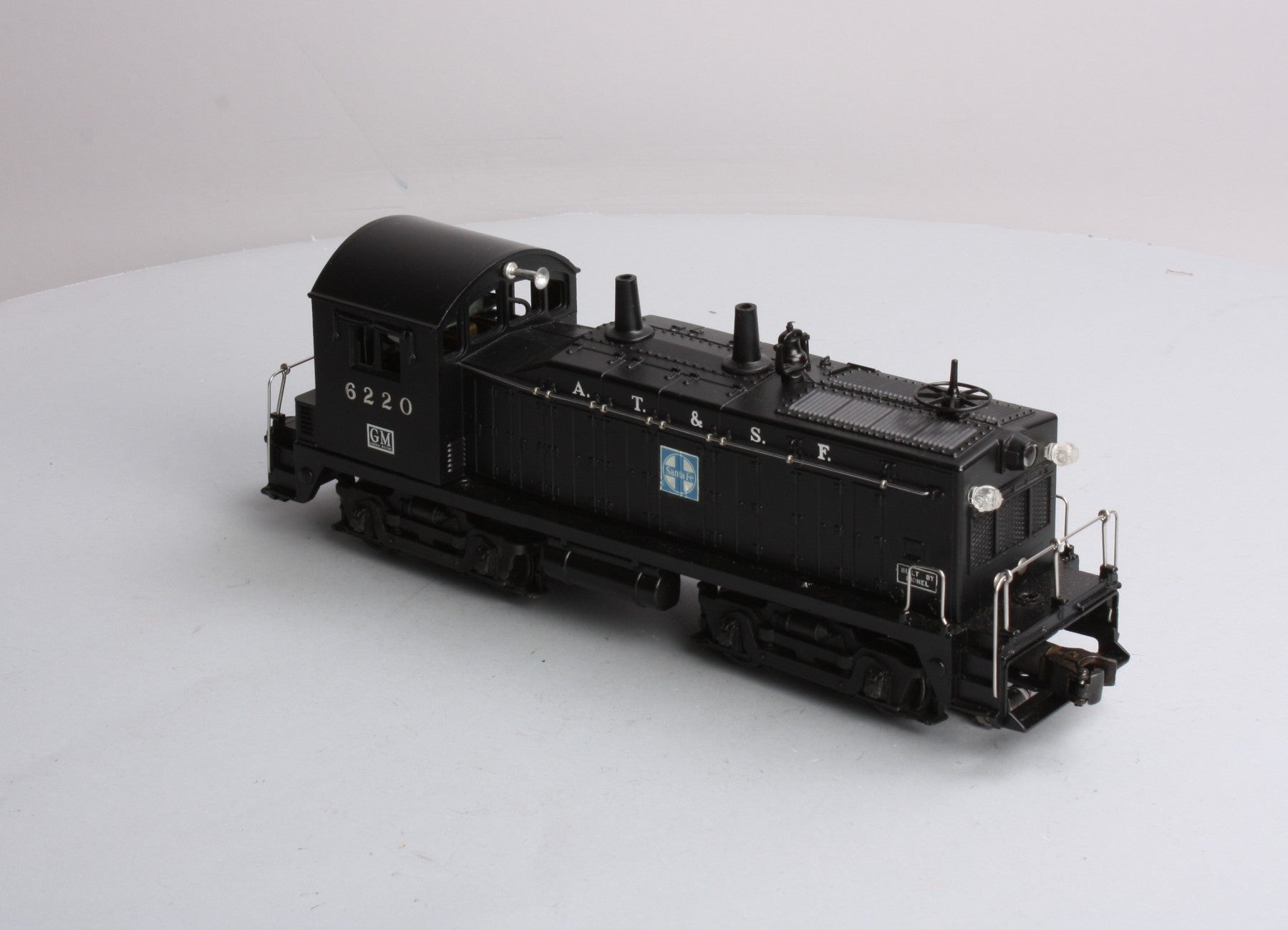 Lionel 6220 Vintage O AT&SF GM NW-2 Switcher with Bell