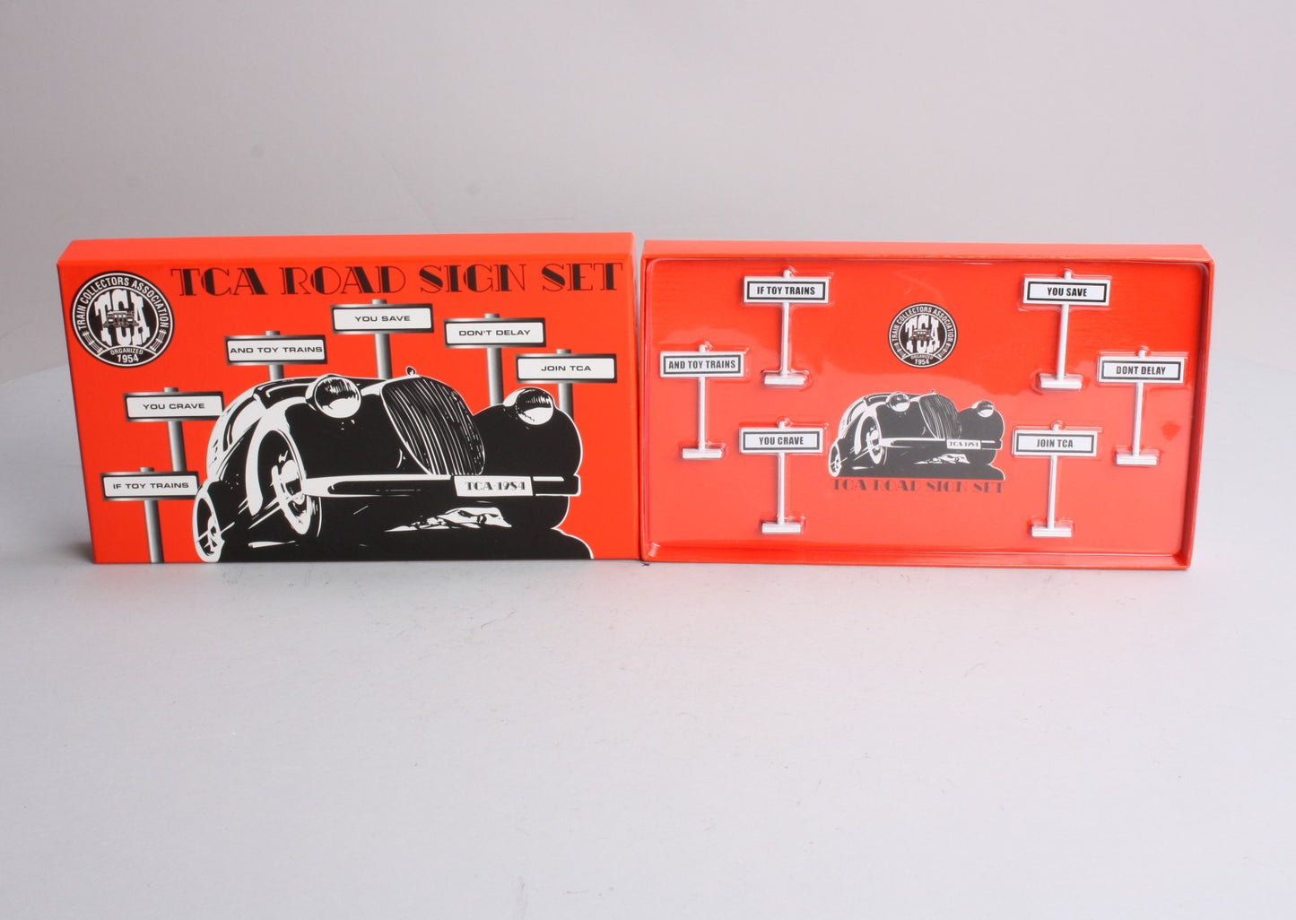 K-Line K417902A-98TCA O Train Collectors Association Road Sign Set (Box of 6)