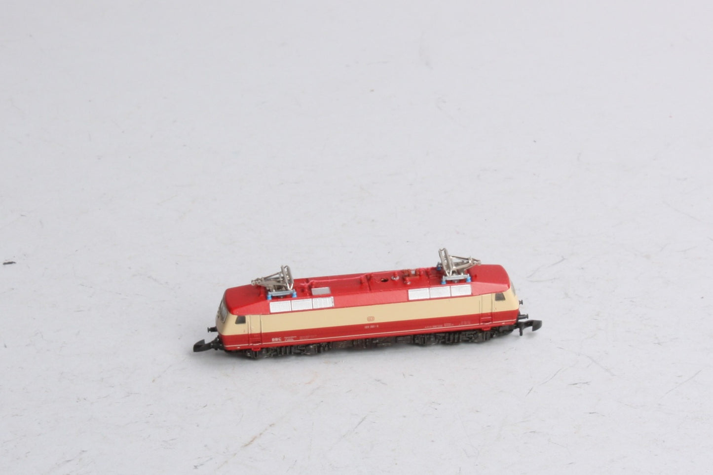 Marklin 8853 Z DB Class 120 Electric Locomotive