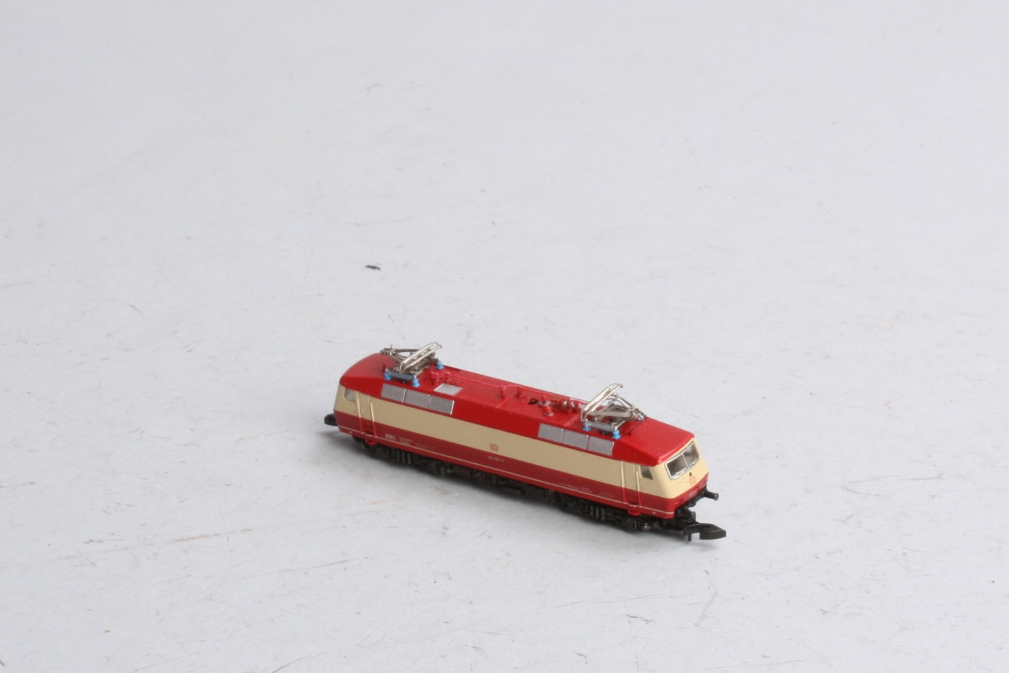 Marklin 8853 Z DB Class 120 Electric Locomotive