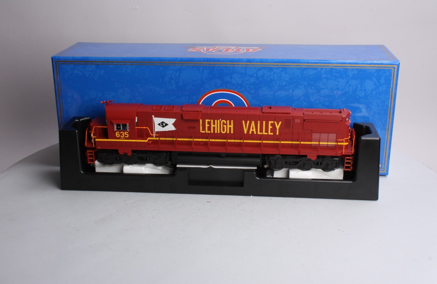 Atlas 1337-1 O Lehigh Valley C628 Powered Diesel Locomotive w/TMCC #635