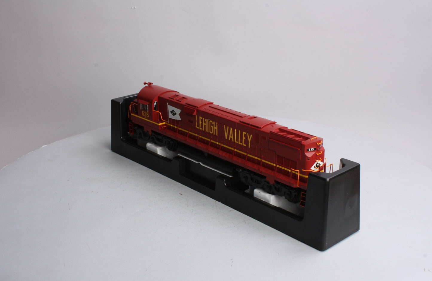 Atlas 1337-1 O Lehigh Valley C628 Powered Diesel Locomotive w/TMCC #635