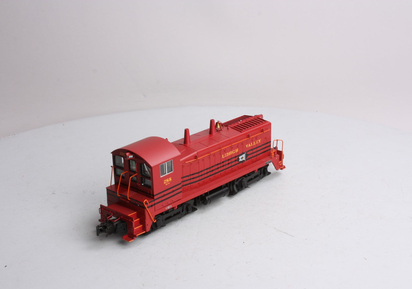 Atlas 30130042 O Lehigh Valley SW-9 Locomotive with TMCC #288 - 3-Rail