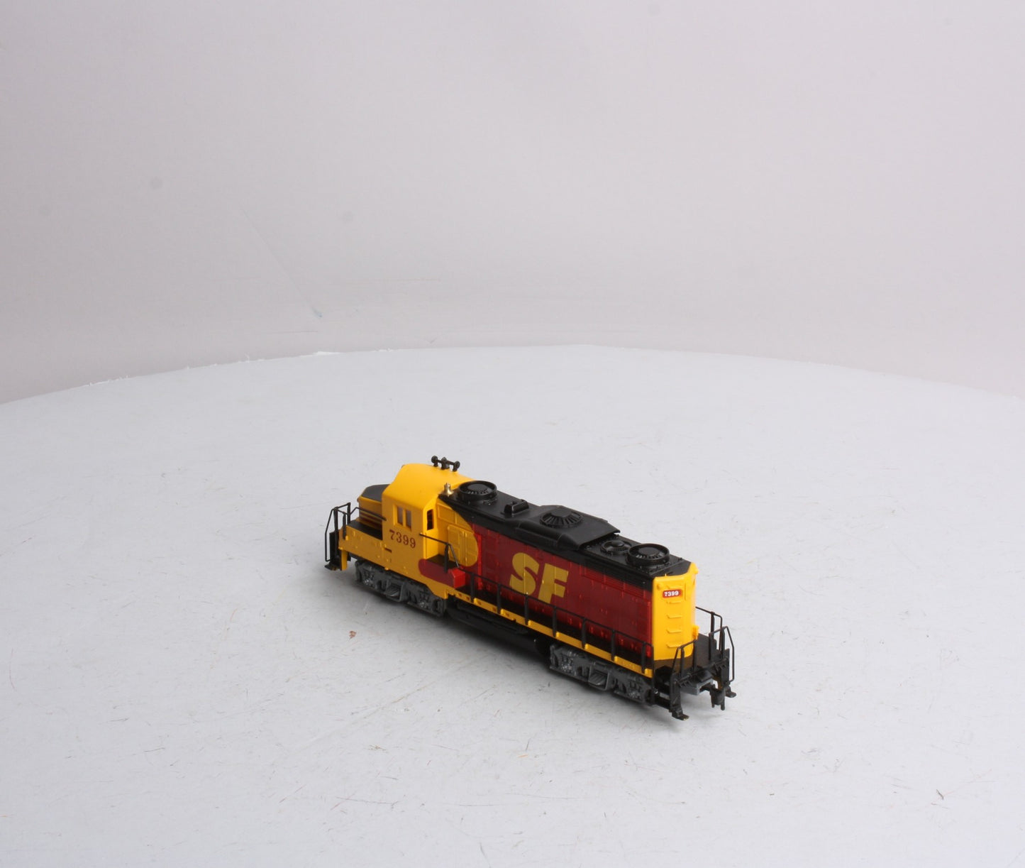 Mantua 414-001 HO Santa Fe GP-20 Diesel Locomotive #7399