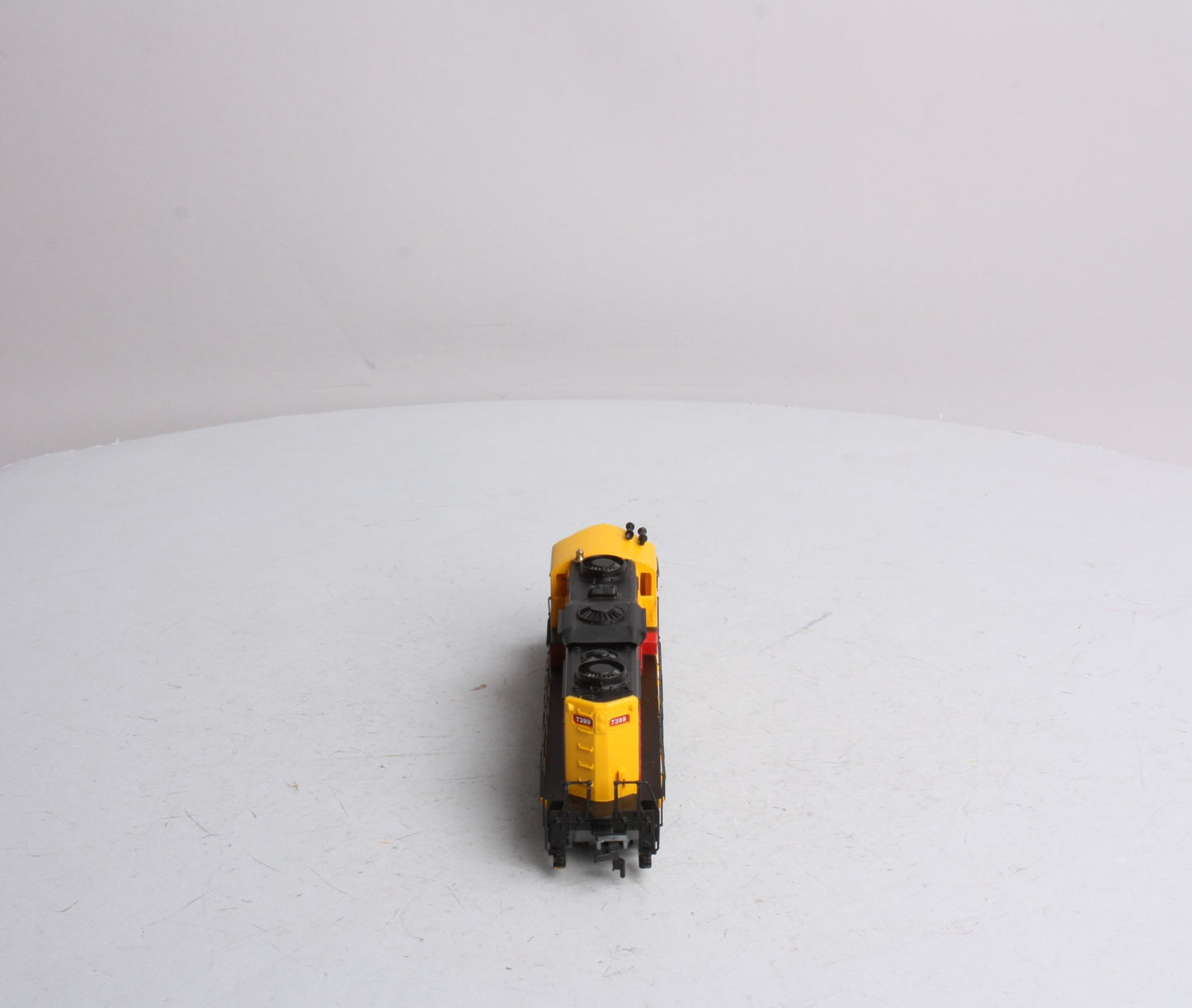 Mantua 414-001 HO Santa Fe GP-20 Diesel Locomotive #7399