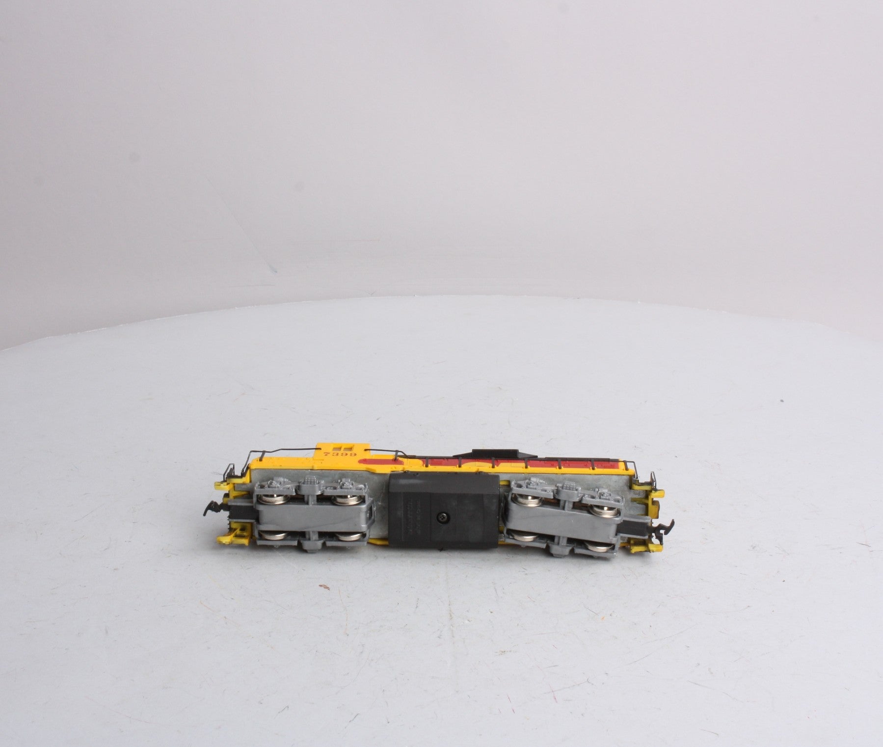 Mantua 414-001 HO Santa Fe GP-20 Diesel Locomotive #7399