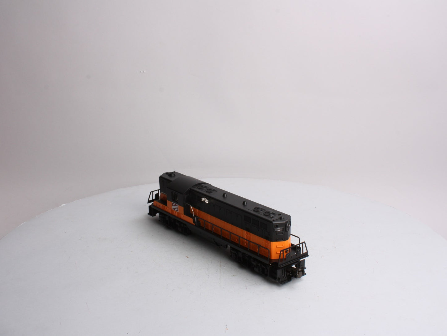 Lionel 6-38305 Conventional Classics Milwaukee GP-7 Diesel Locomotive #2338