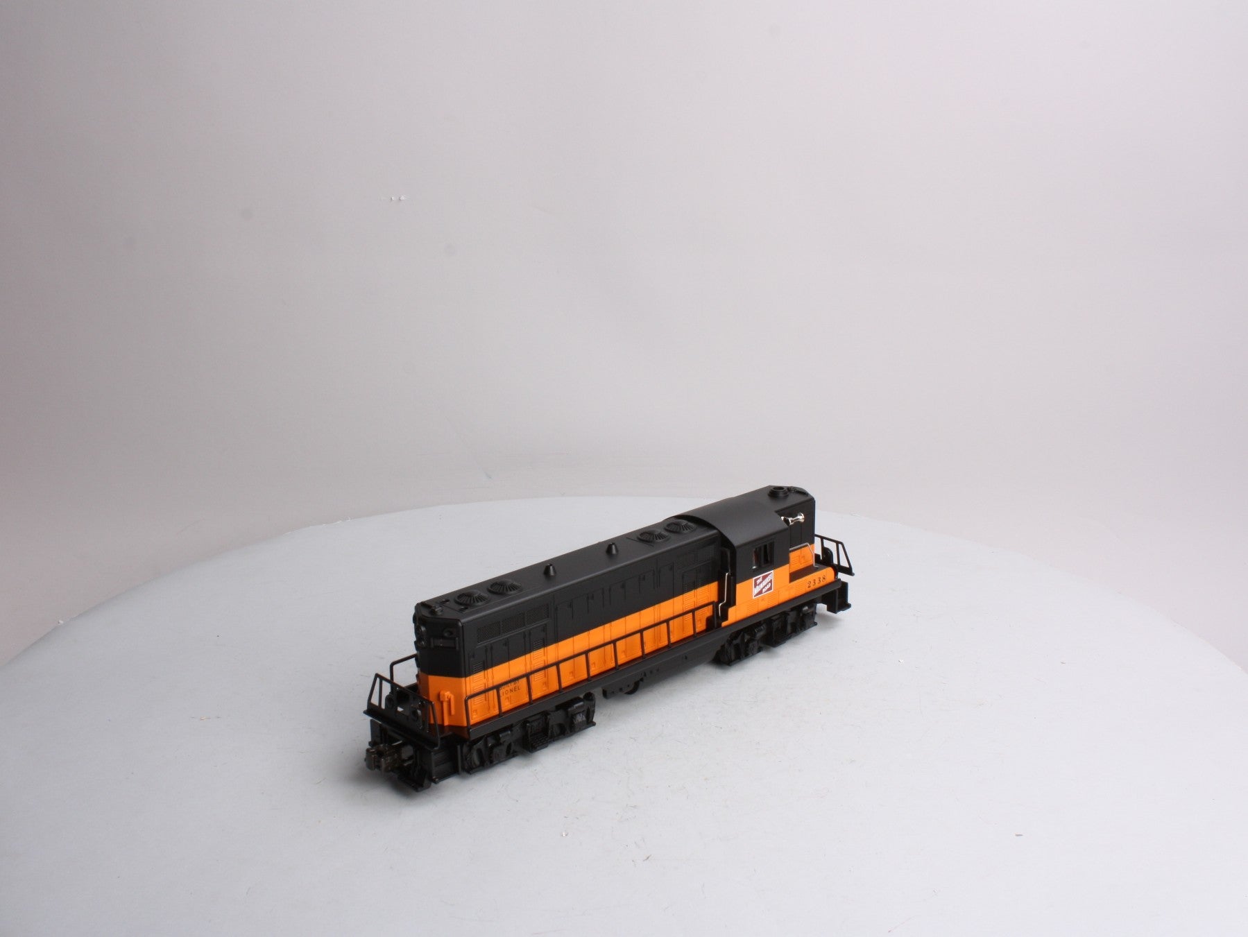 Lionel 6-38305 Conventional Classics Milwaukee GP-7 Diesel Locomotive #2338