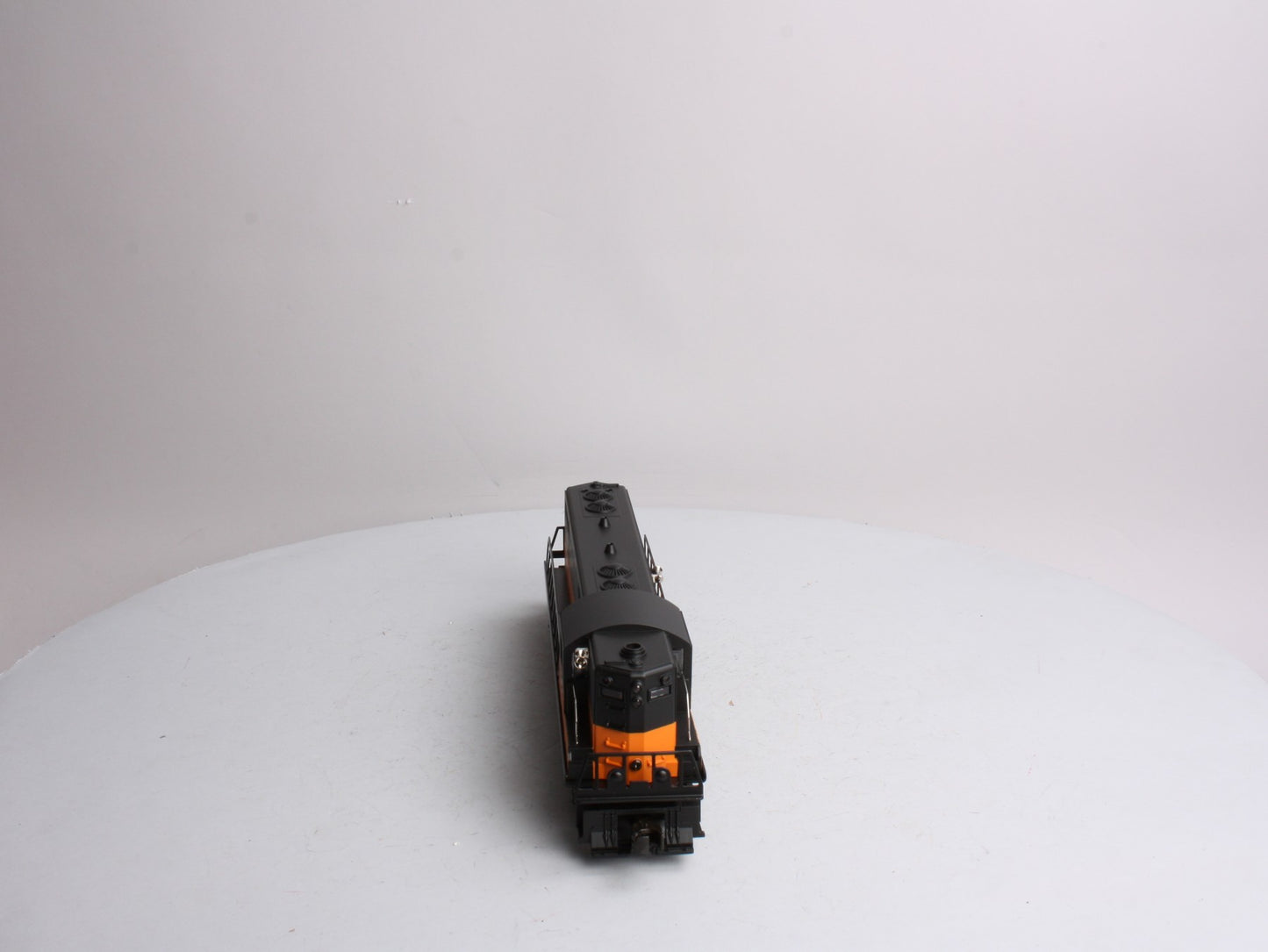 Lionel 6-38305 Conventional Classics Milwaukee GP-7 Diesel Locomotive #2338