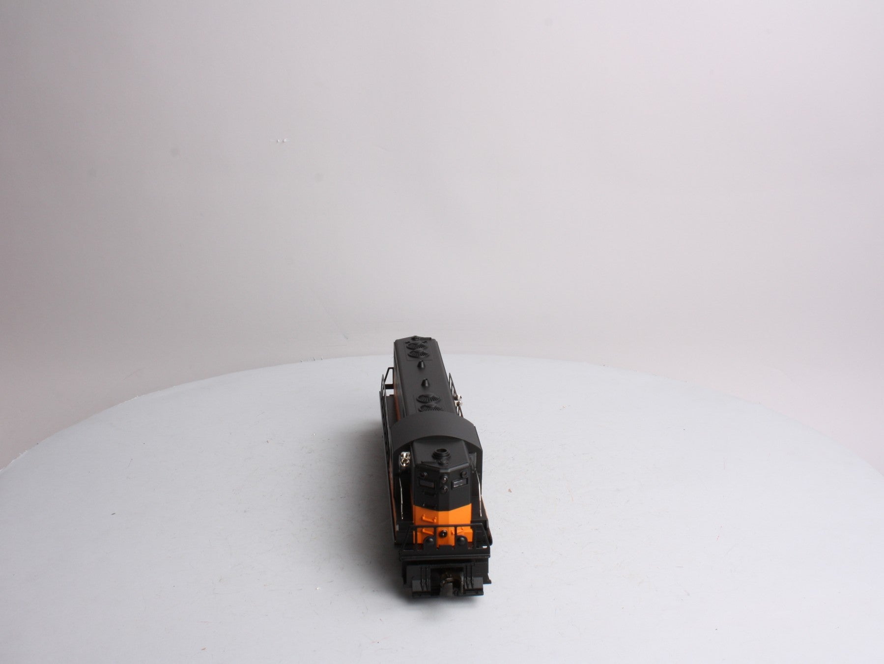 Lionel 6-38305 Conventional Classics Milwaukee GP-7 Diesel Locomotive #2338