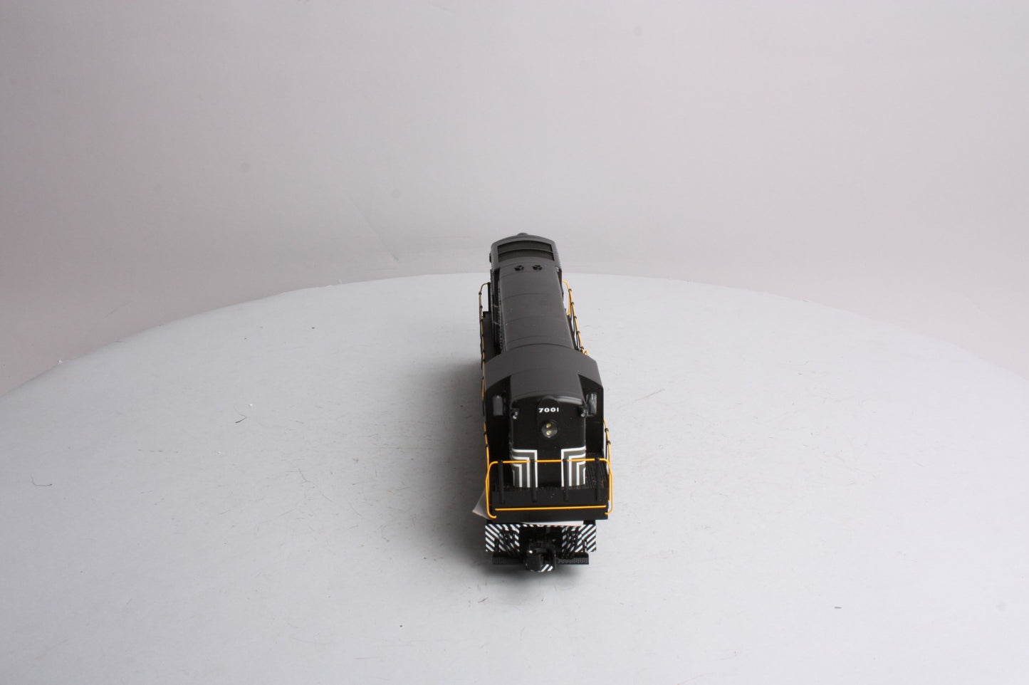 Lionel 6-18385 New York Central H16-44 Diesel Locomotive #7001