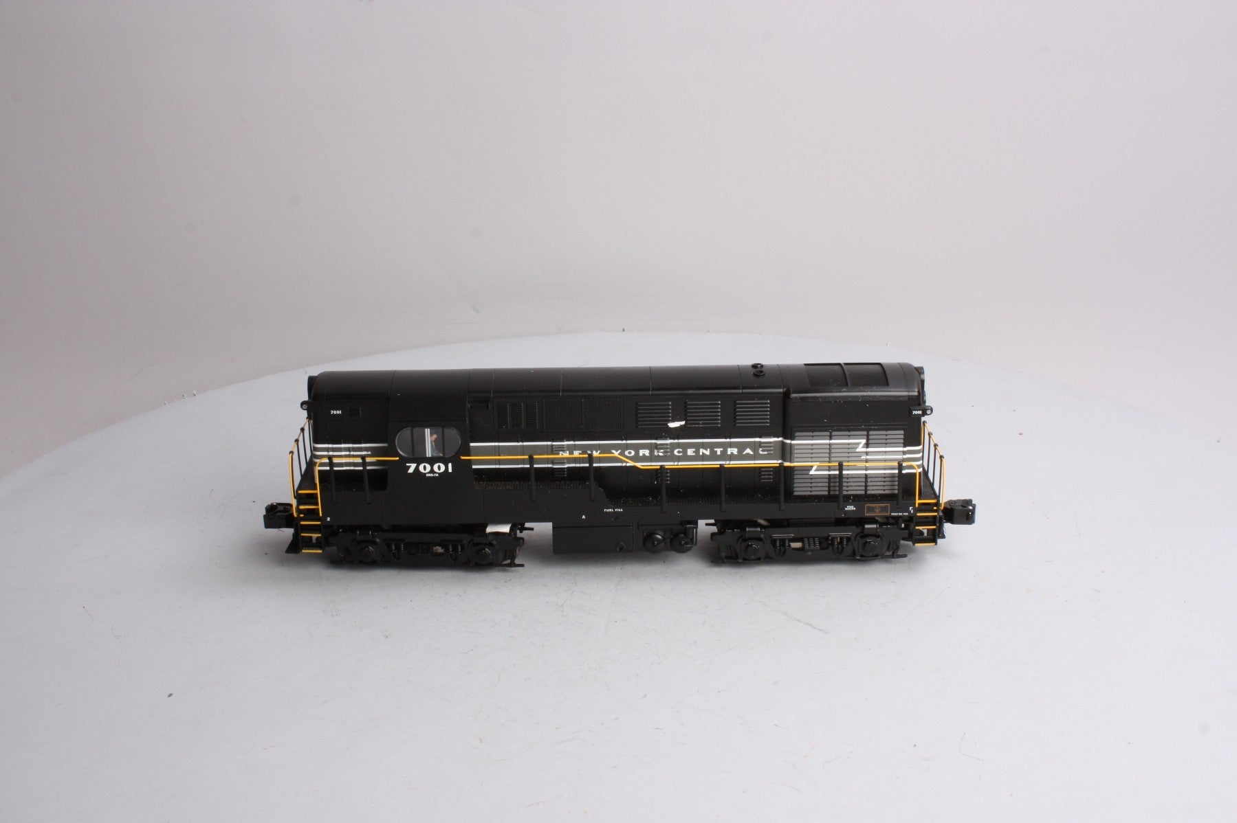 Lionel 6-18385 New York Central H16-44 Diesel Locomotive #7001