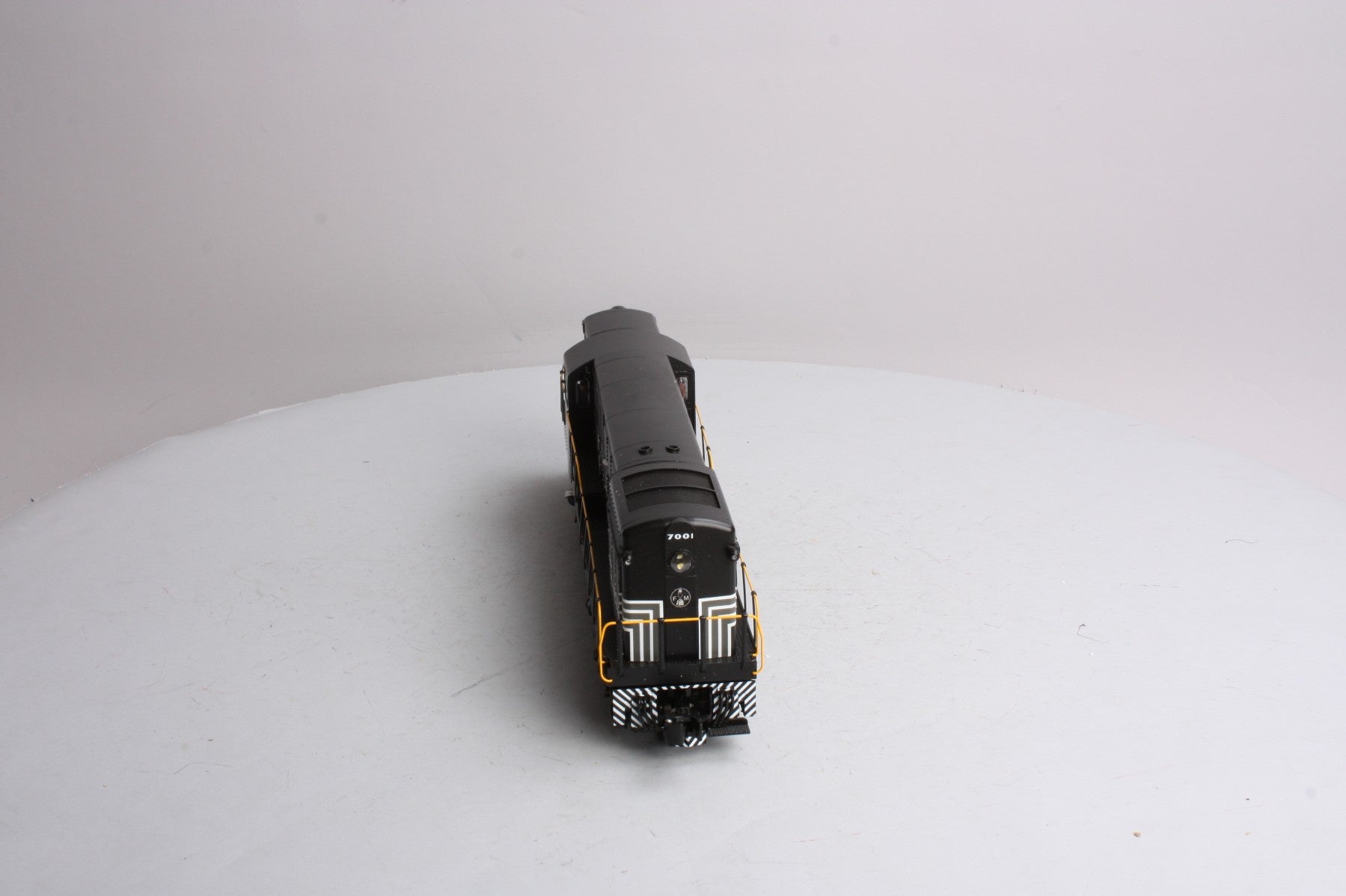 Lionel 6-18385 New York Central H16-44 Diesel Locomotive #7001
