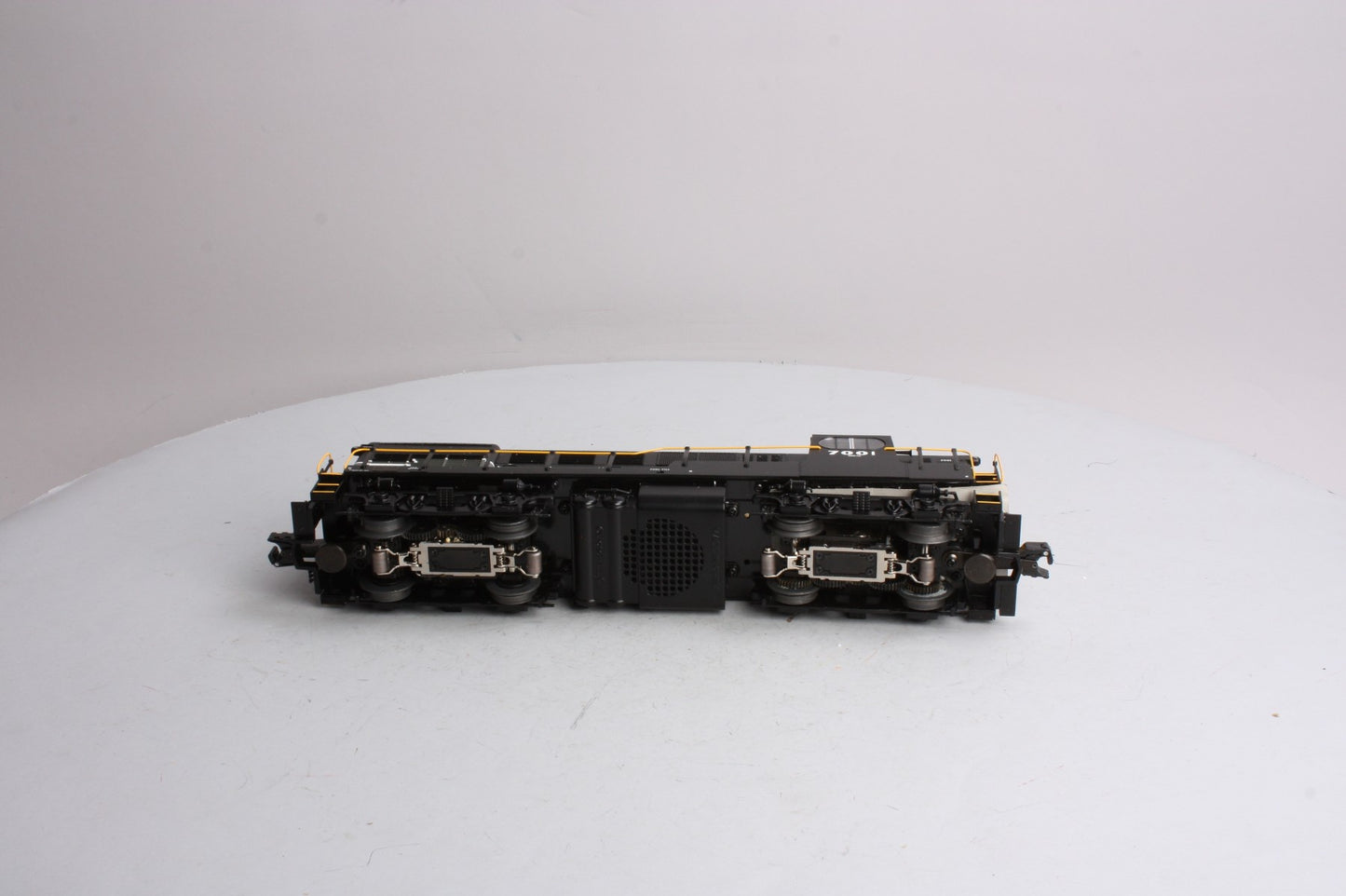Lionel 6-18385 New York Central H16-44 Diesel Locomotive #7001