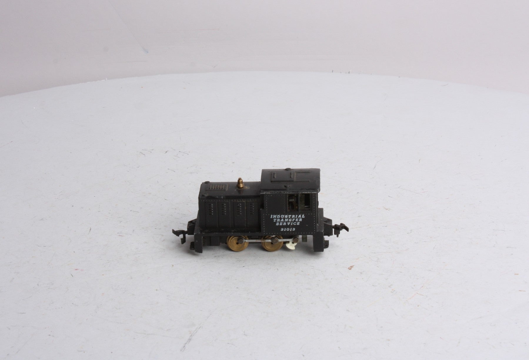 American Flyer 31013 HO Scale Black Industrial Switcher