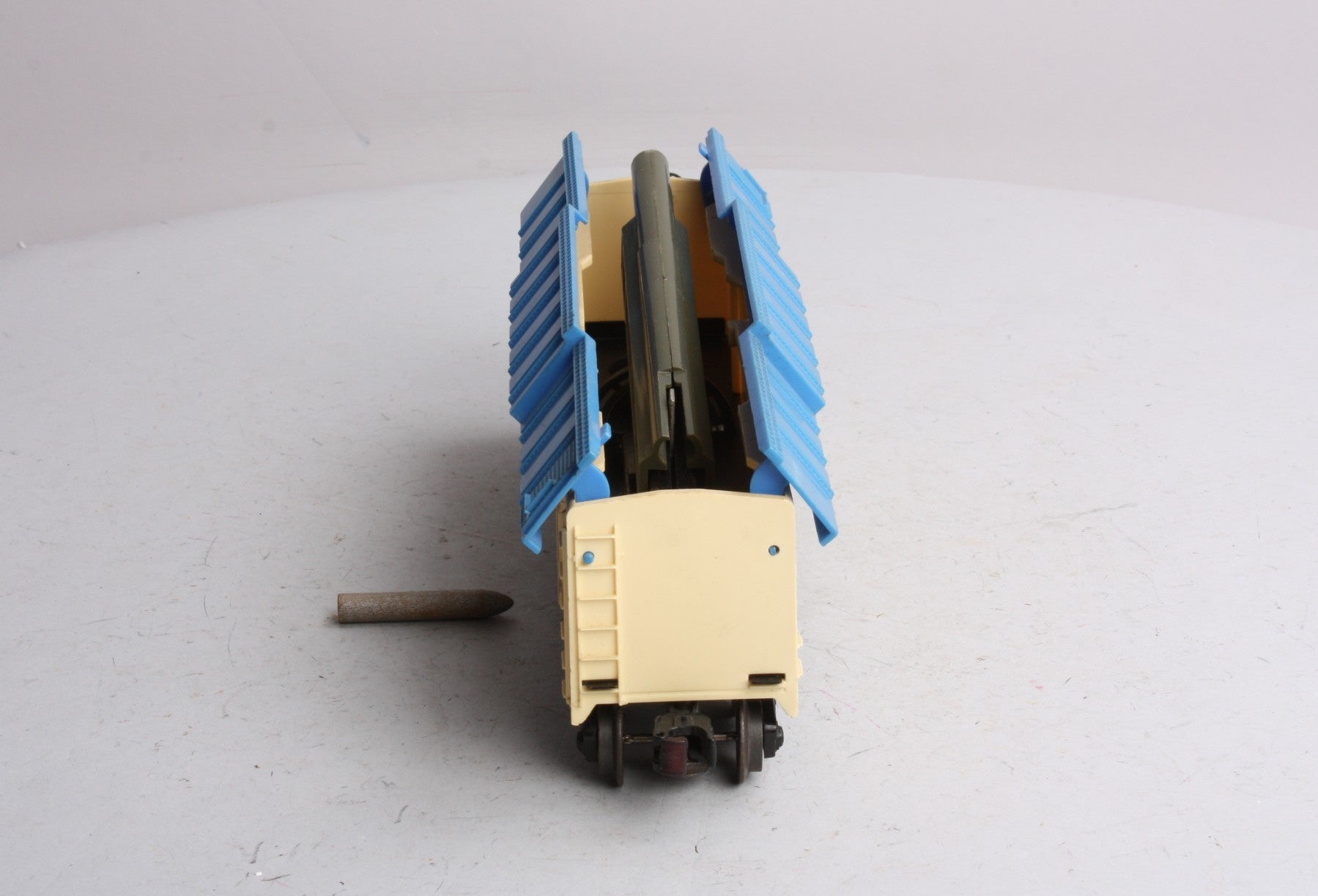 Lionel 3666 Vintage O Gauge USAF Minuteman Missile Car w/ Cannon - RARE