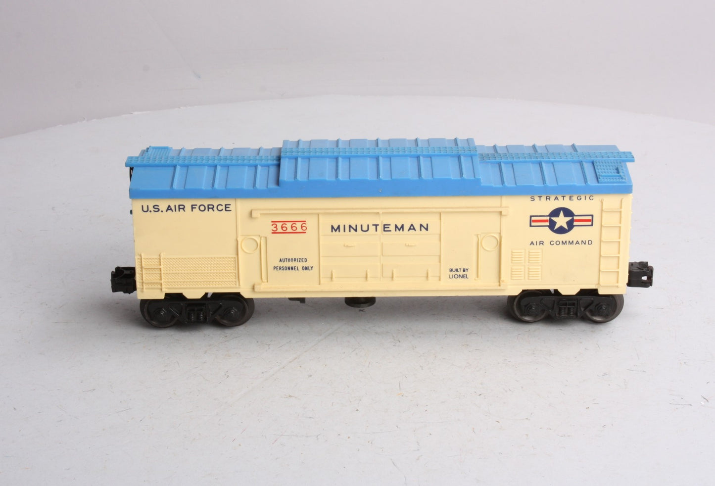 Lionel 3666 Vintage O Gauge USAF Minuteman Missile Car w/ Cannon - RARE