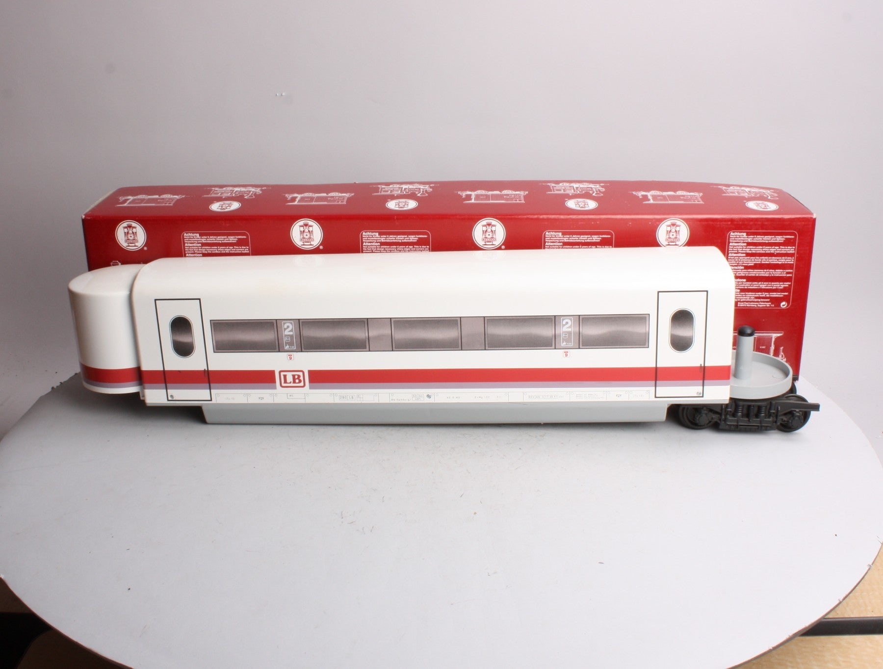 LGB 90953 G Scale LCE Articulated Passenger Car #2 – Trainz