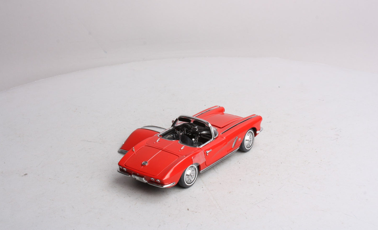 Danbury Mint 1962 1:24 1962 Chevrolet Corvette LN/Box