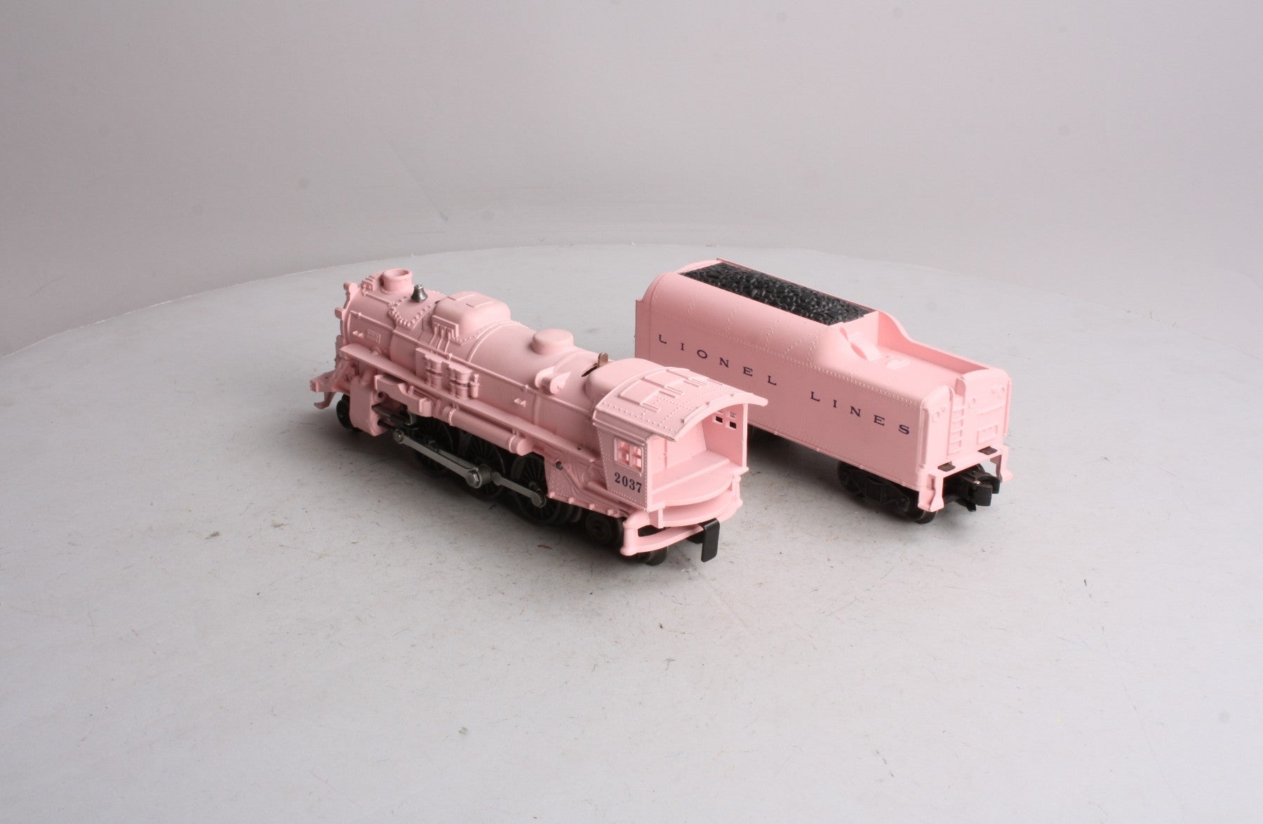 Lionel 2037-500 Vintage O Girls 2-6-4 Pink Steam Locomotive and Tender ...