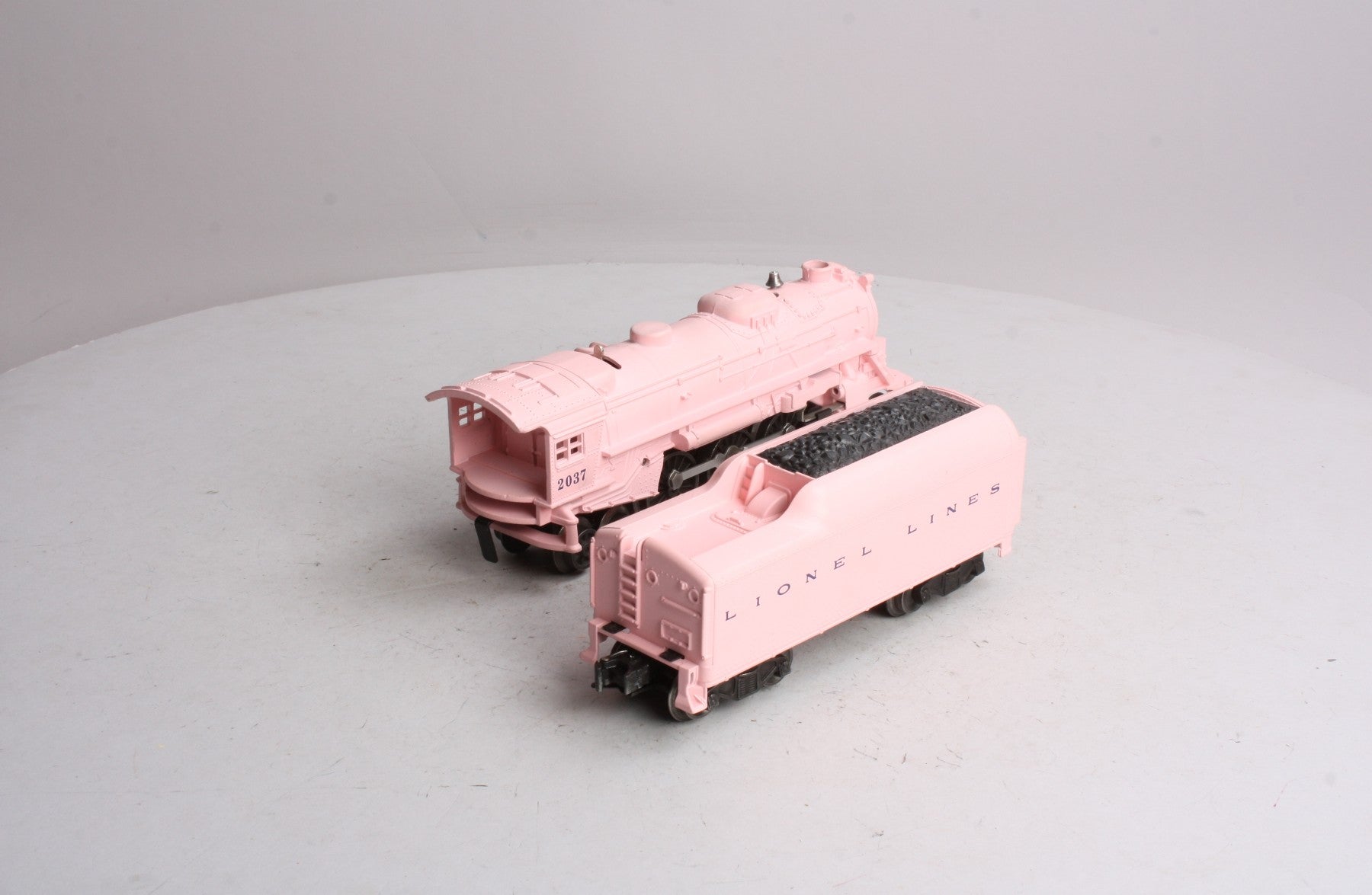 Lionel 2037-500 Vintage O Girls 2-6-4 Pink Steam Locomotive and Tender