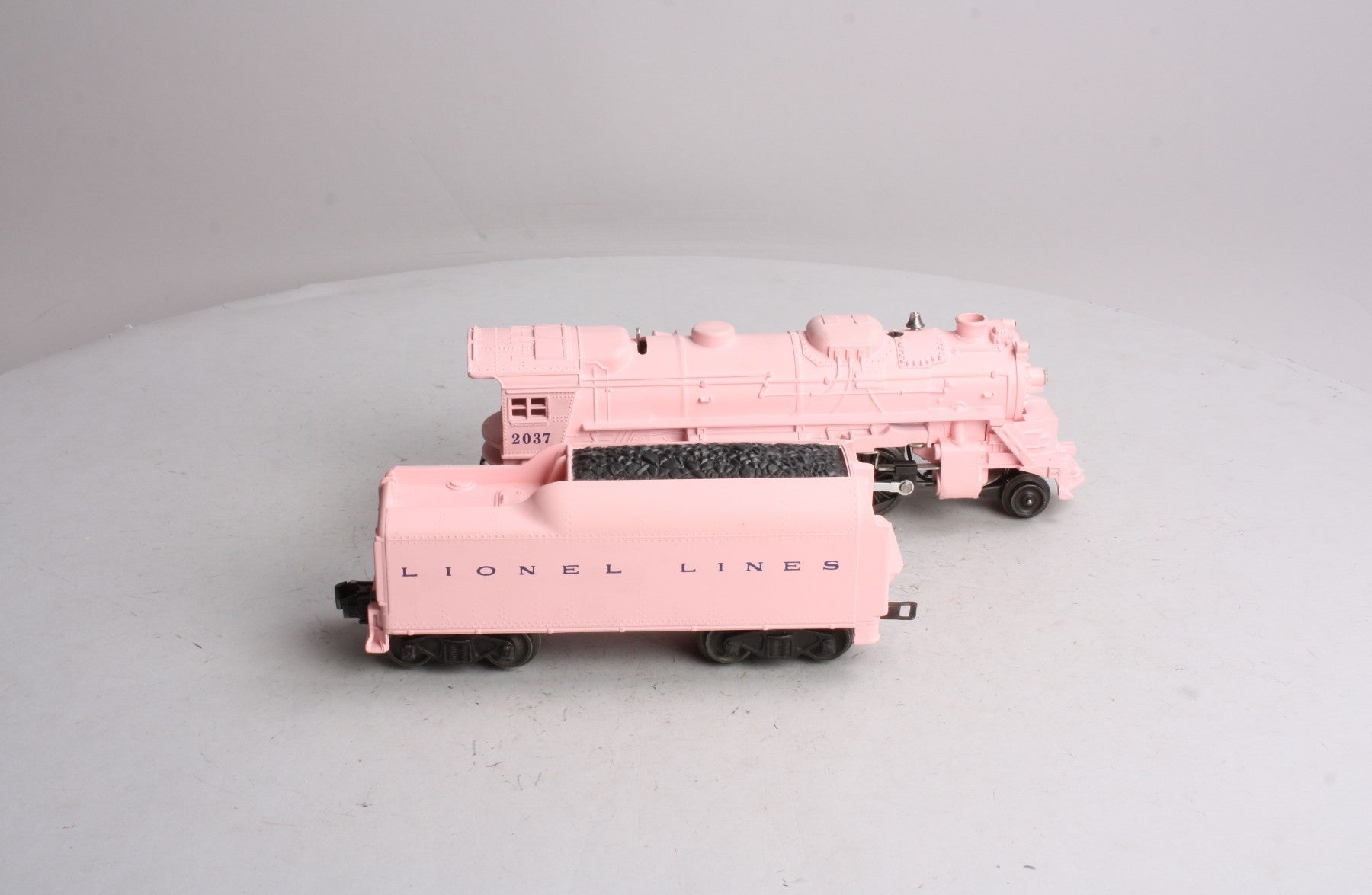 Lionel 2037-500 Vintage O Girls 2-6-4 Pink Steam Locomotive and Tender