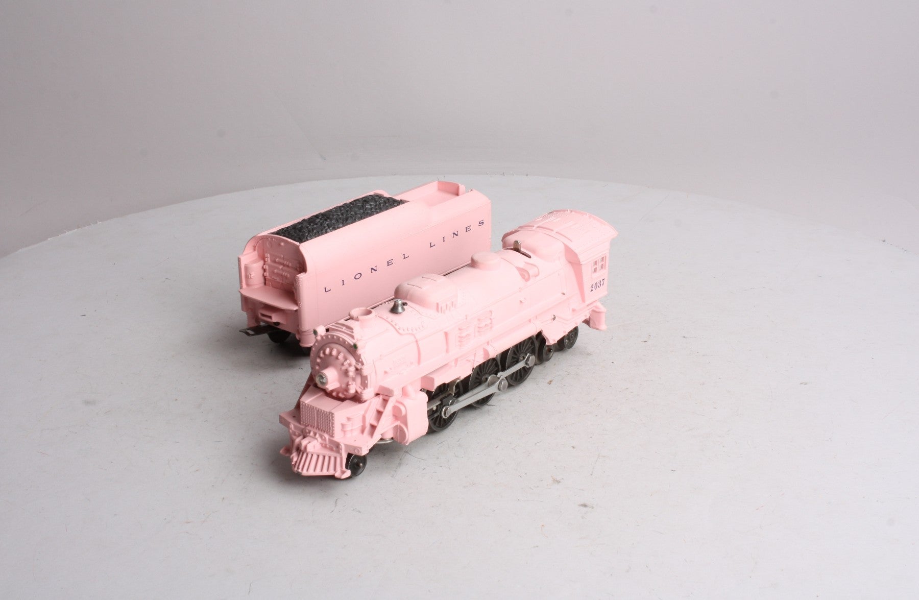 Lionel 2037-500 Vintage O Girls 2-6-4 Pink Steam Locomotive and Tender