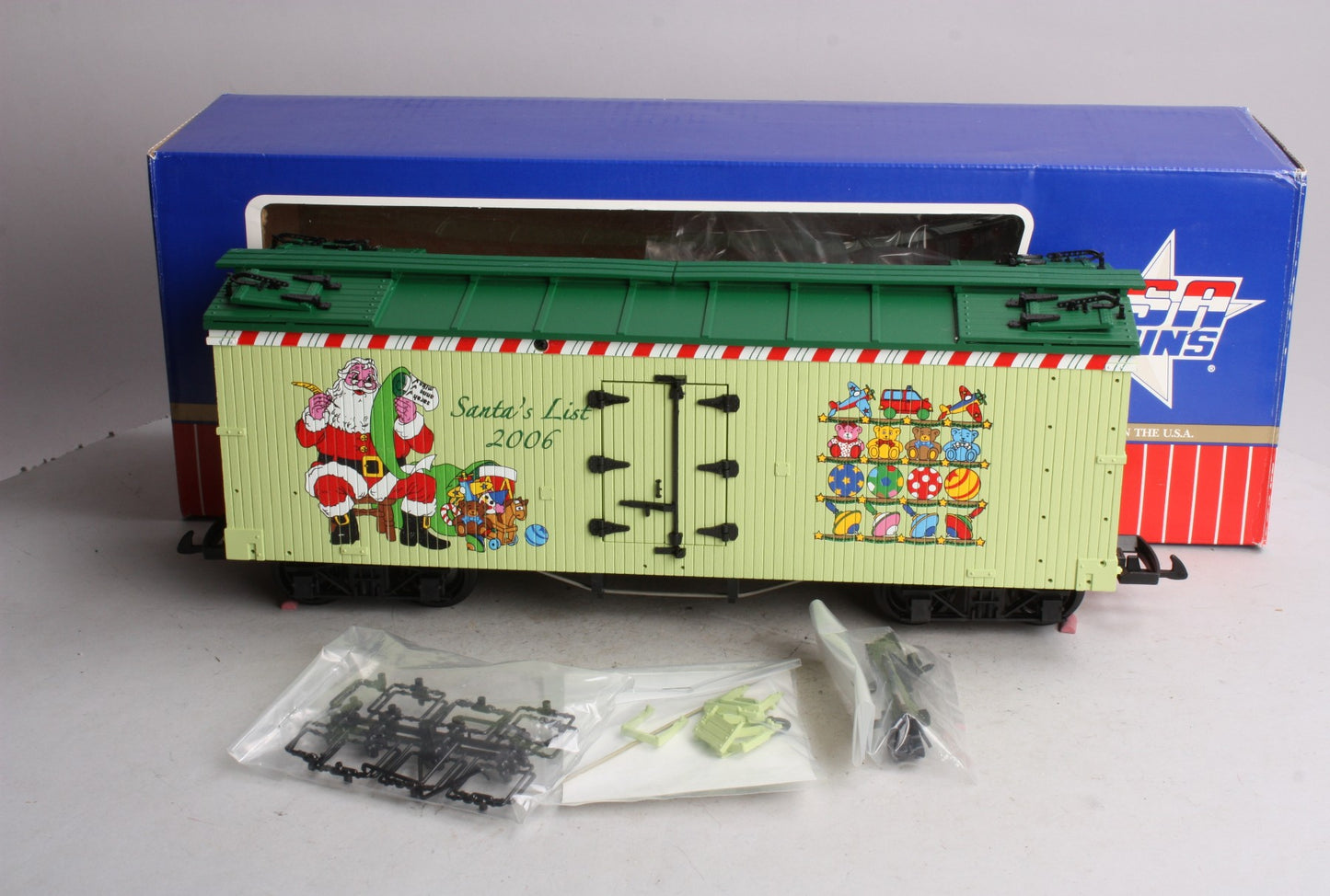 USA Trains R13024 G 2006 Christmas Reefer Car