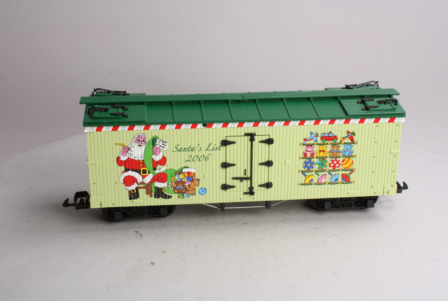 USA Trains R13024 G 2006 Christmas Reefer Car
