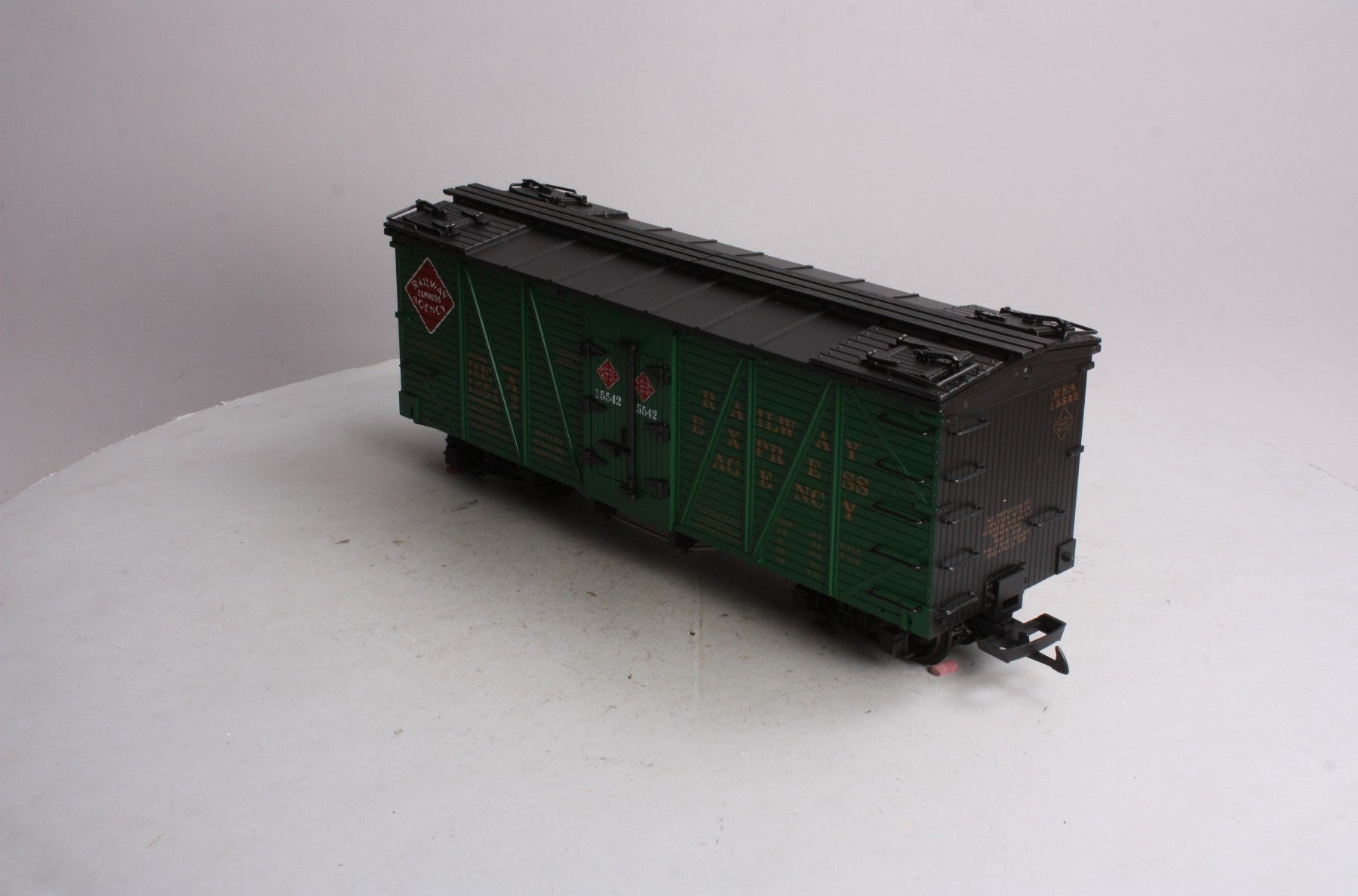 USA Trains 15015 G Railway Express Agency Outside Braced Refrigerator Car #15542