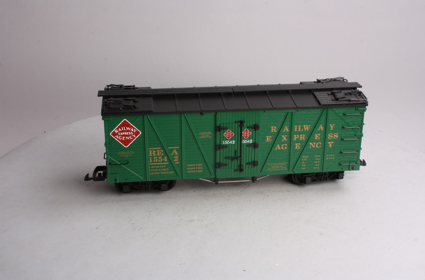 USA Trains 15015 G Railway Express Agency Outside Braced Refrigerator Car #15542