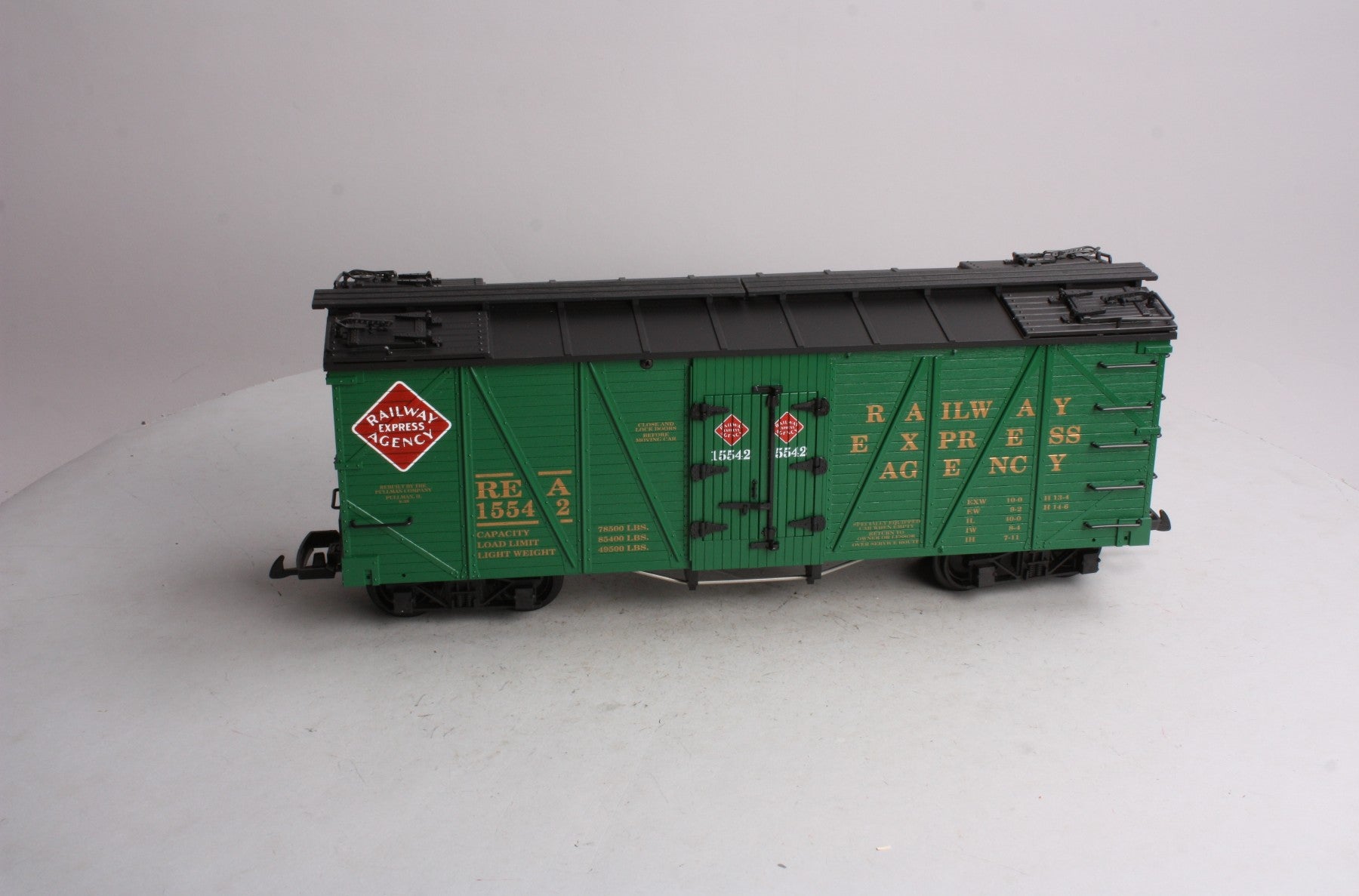 USA Trains 15015 G Railway Express Agency Outside Braced Refrigerator Car #15542