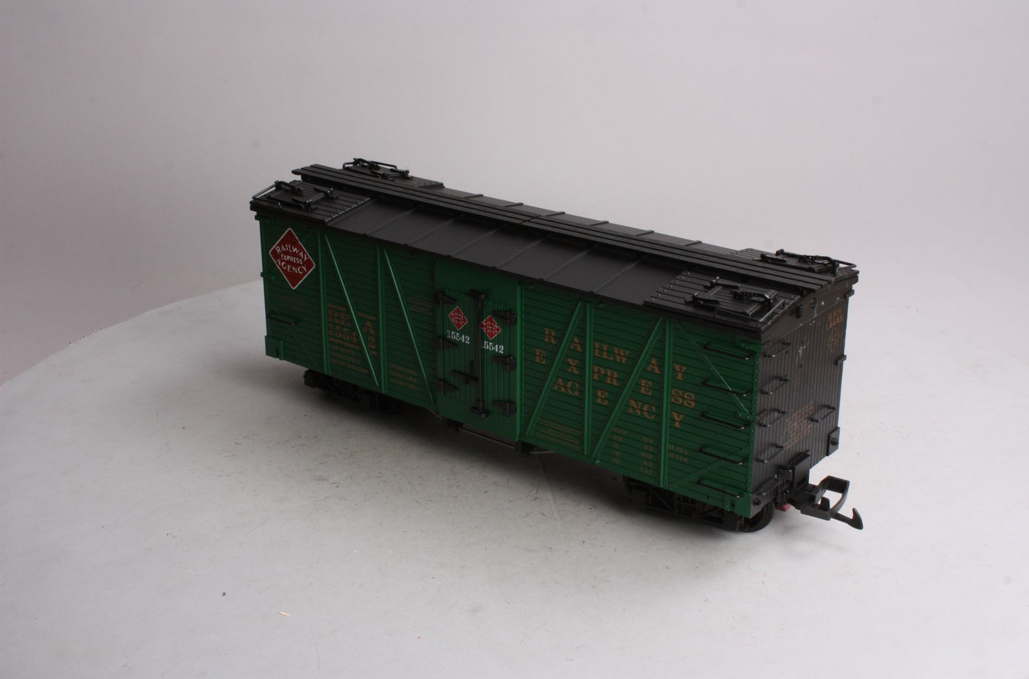 USA Trains 15015 G Railway Express Agency Outside Braced Refrigerator Car #15542