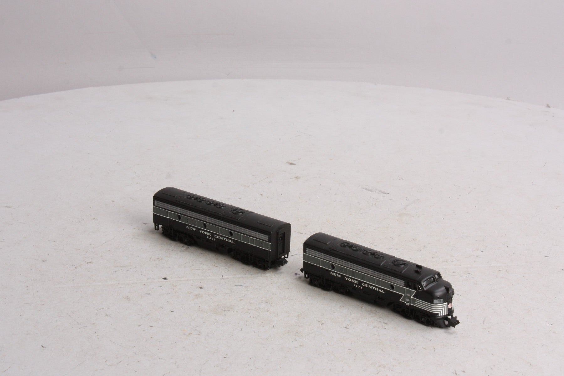 Bachmann 81254 N Scale New York Centrtal F-7 AB Diesel Set