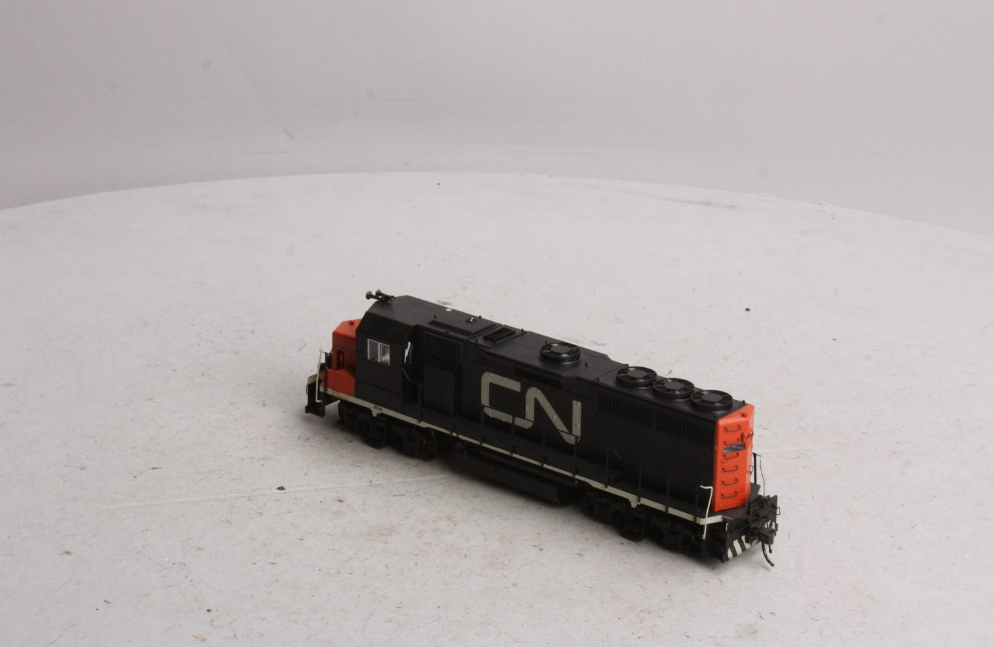 Atlas 8906 HO Scale Canadian National GP-40 Diesel Locomotive